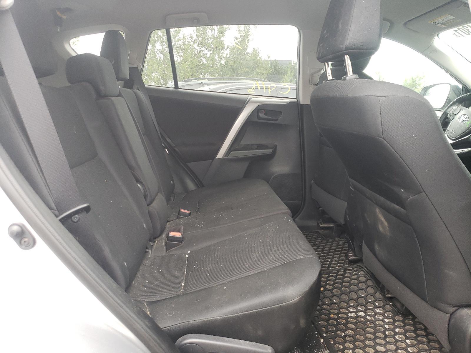2018 TOYOTA RAV4 LE - Image 6