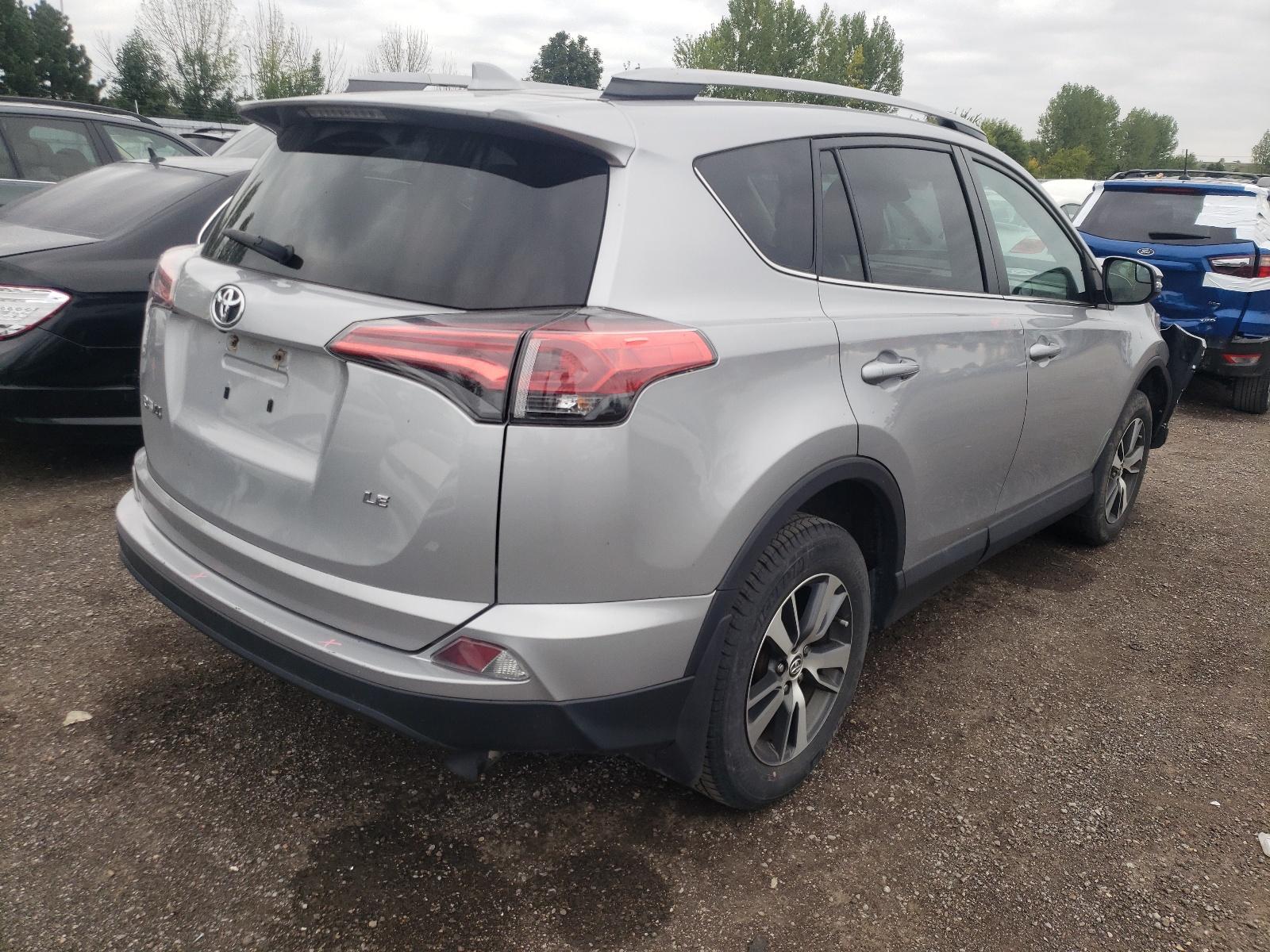 2018 TOYOTA RAV4 LE - Image 4