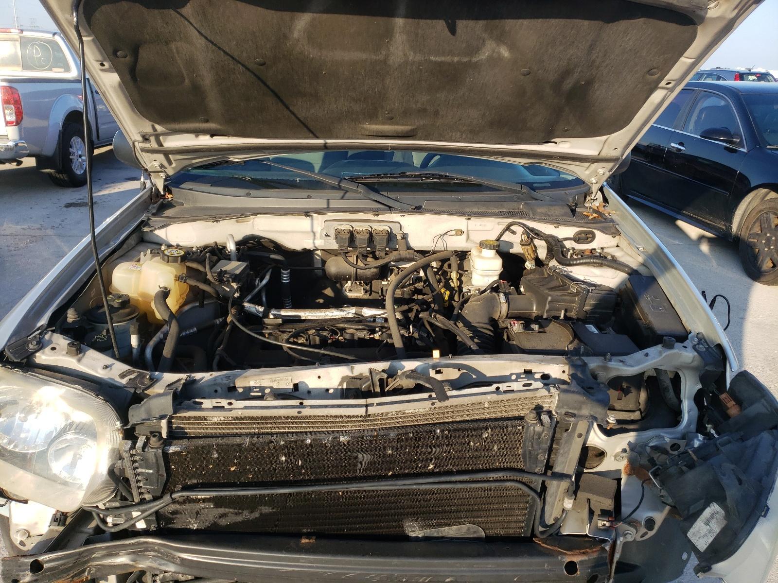 2005 Ford Escape Xls - Фото 7