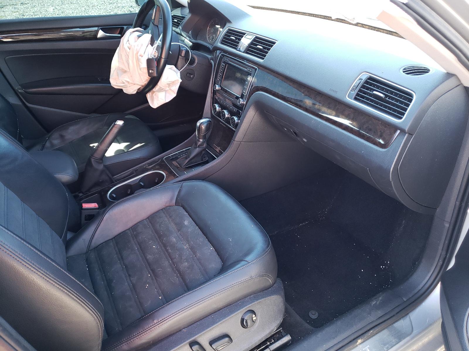 2014 VOLKSWAGEN PASSAT SEL - Фото 5