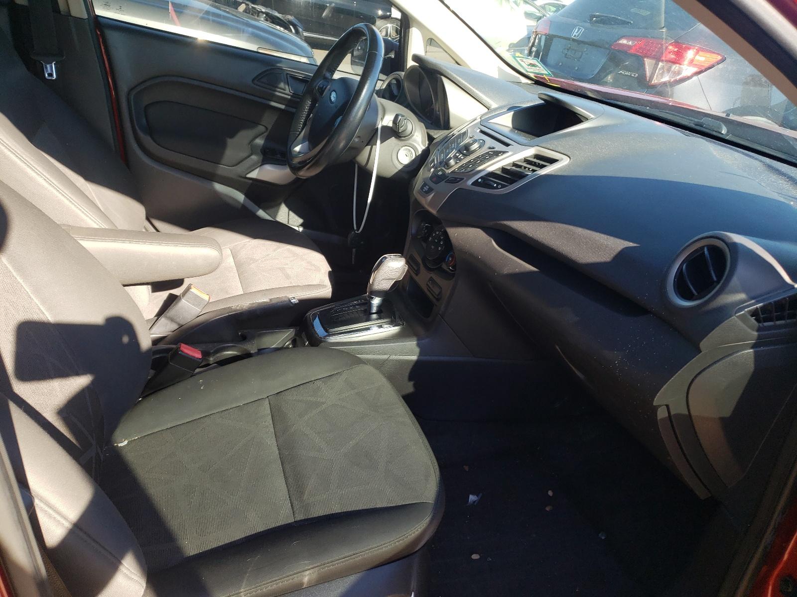 2013 FORD FIESTA SE - Image 5