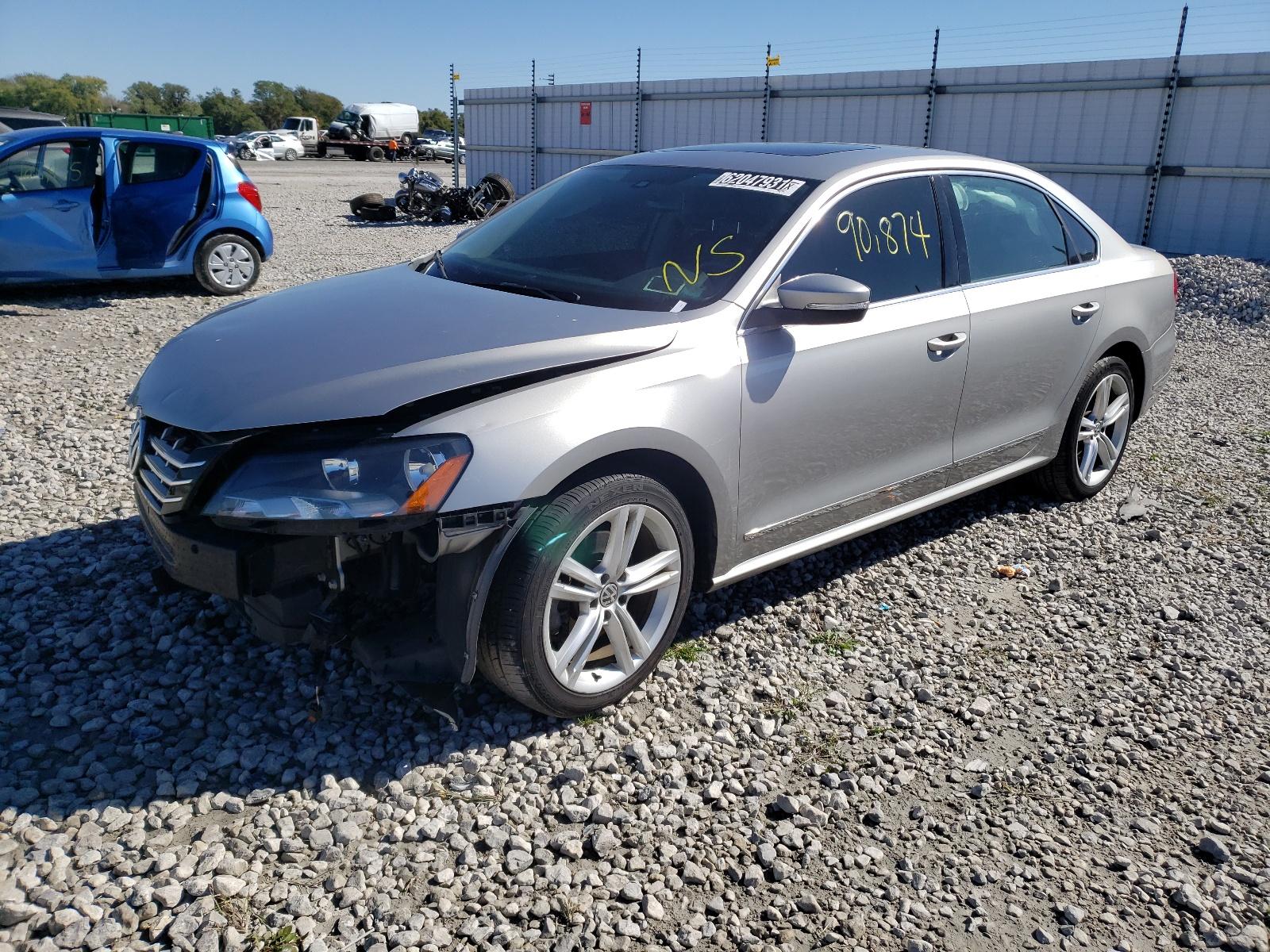 2014 VOLKSWAGEN PASSAT SEL - Фото 2