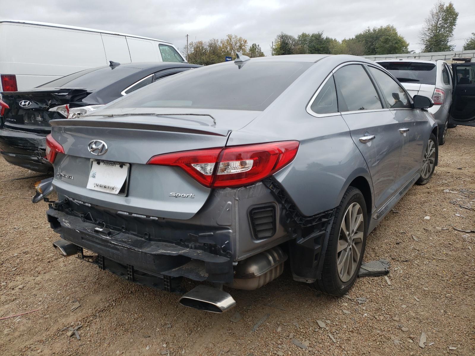 2017 Hyundai Sonata Sport - Image 4
