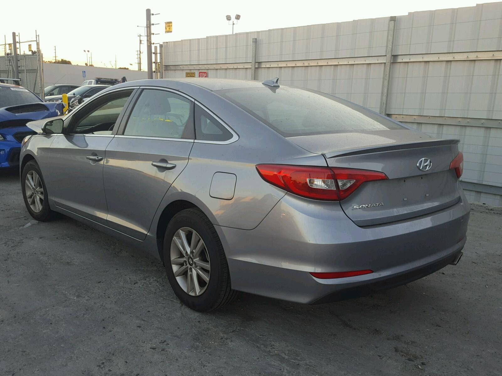 2017 Hyundai Sonata Se - Image 3