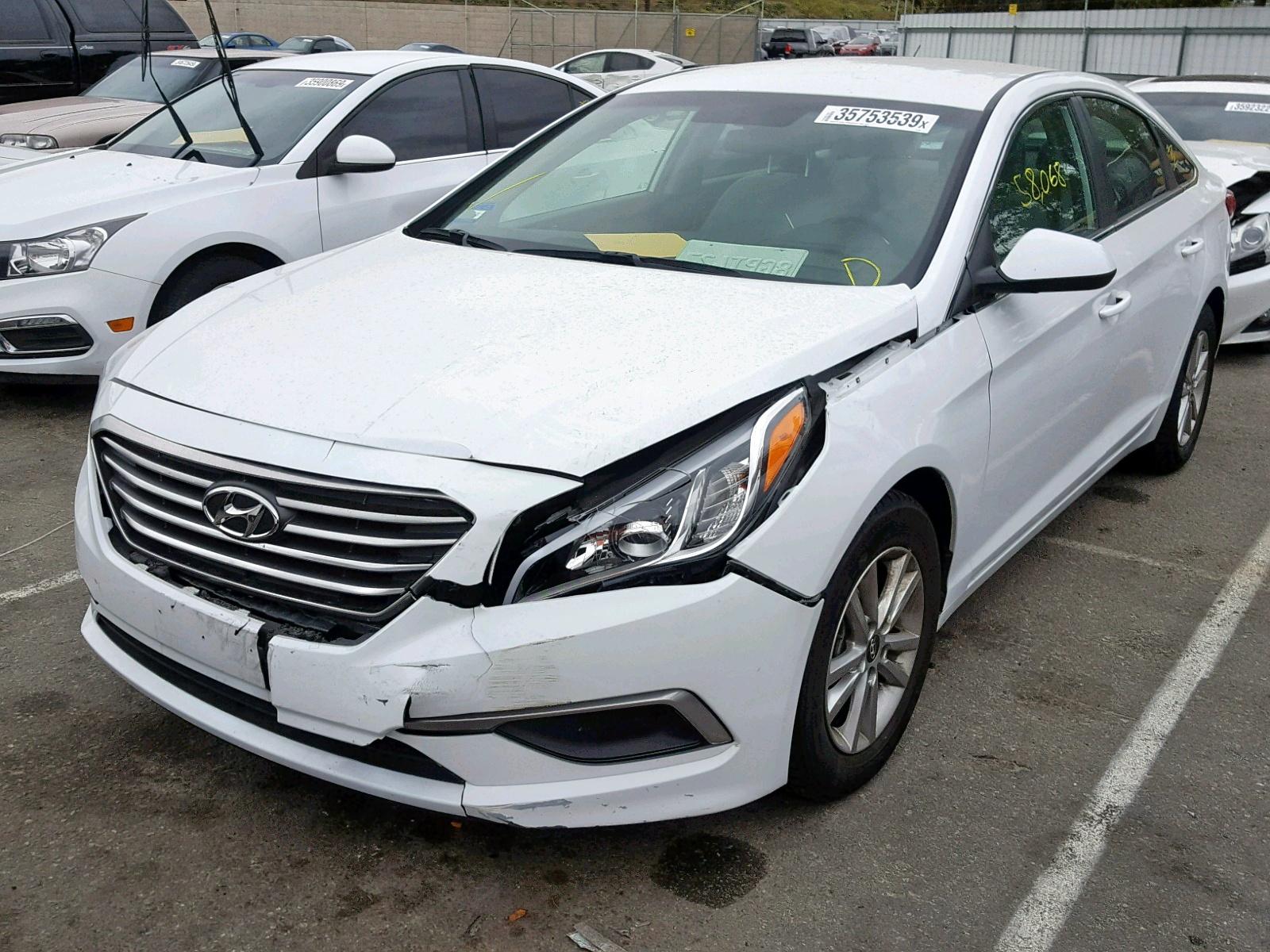 2017 Hyundai Sonata Se - Image 2