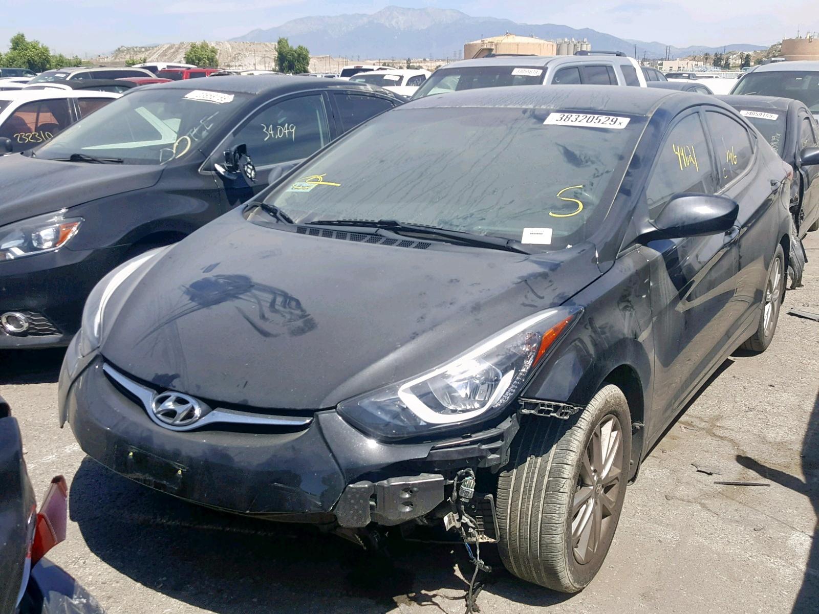 2016 Hyundai Elantra Se - Image 2
