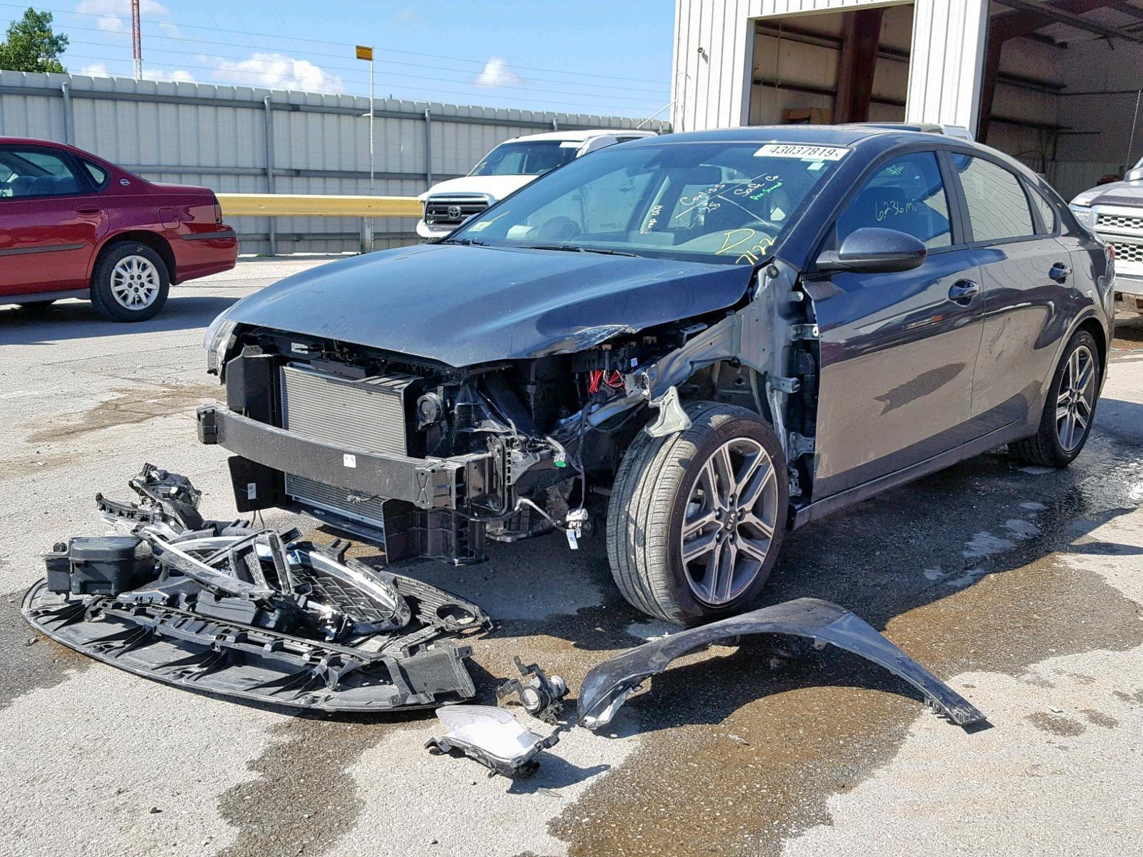 2019 Kia Forte Gt Line - Фото 2