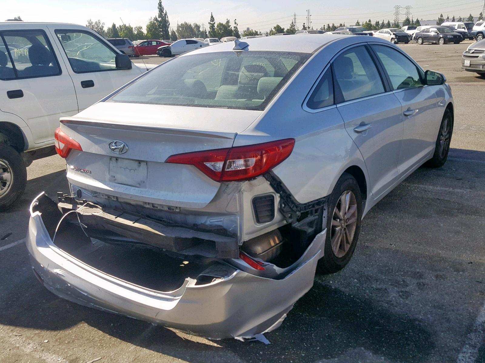 2017 Hyundai Sonata Se - Image 4