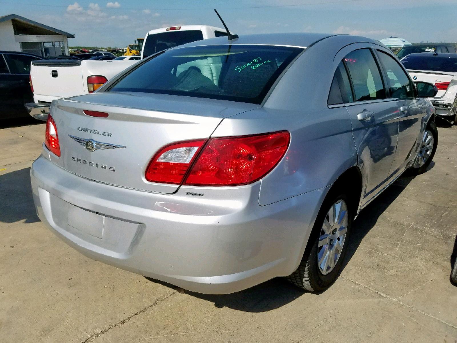 2010 Chrysler Sebring Touring - Фото 4