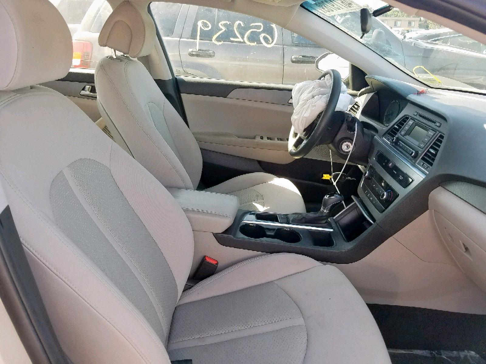 2017 Hyundai Sonata Se - Фото 5