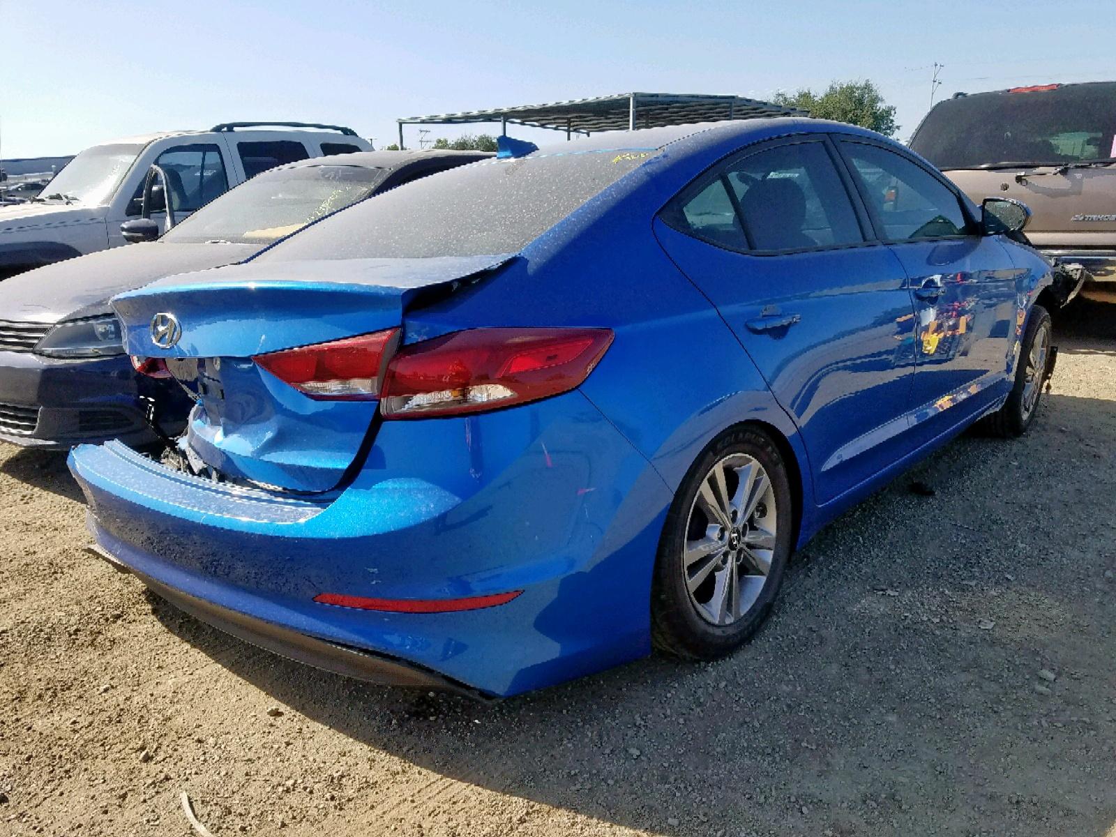 2017 Hyundai Elantra Se - Фото 4