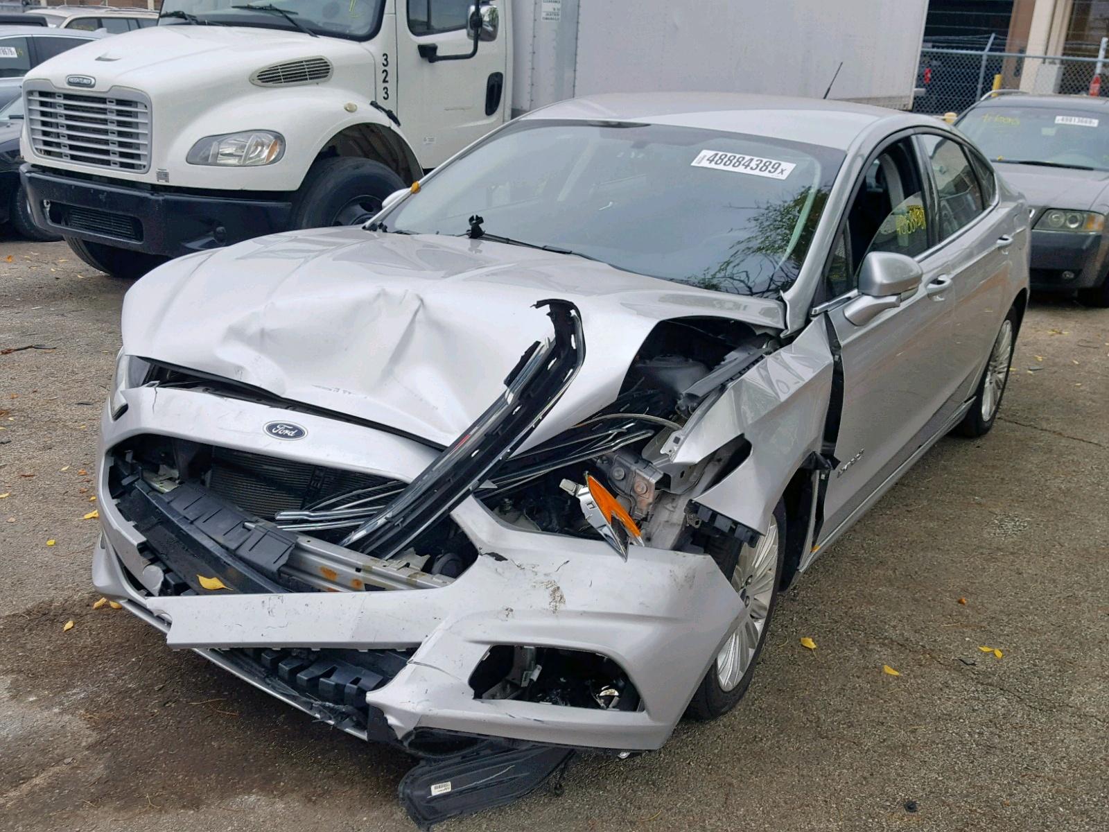 2016 Ford Fusion Se Hybrid - Фото 2