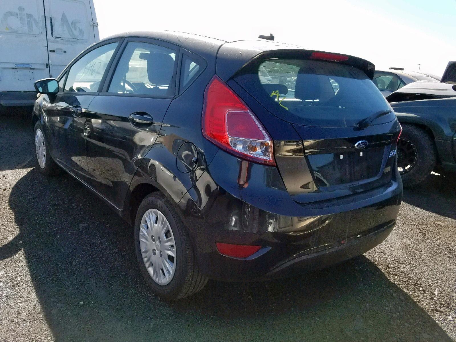 2015 Ford Fiesta S - Image 3