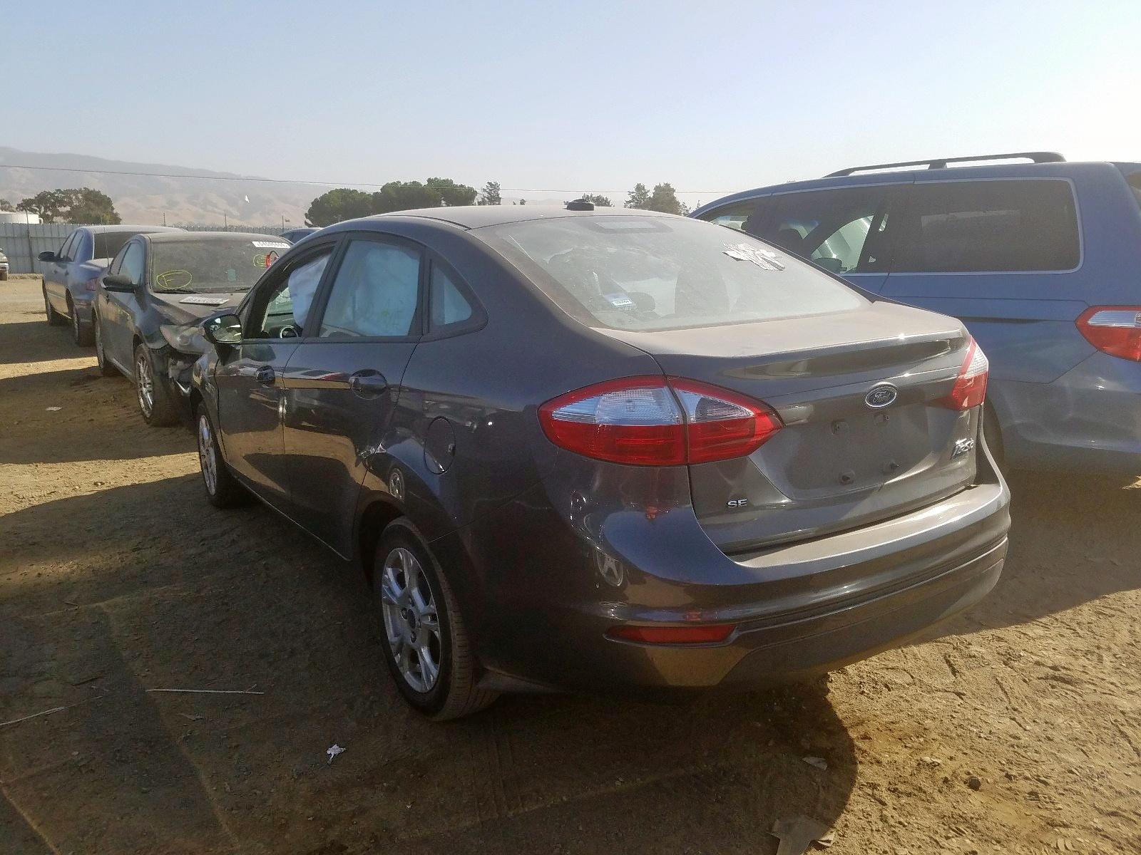 2016 Ford Fiesta Se - Image 3