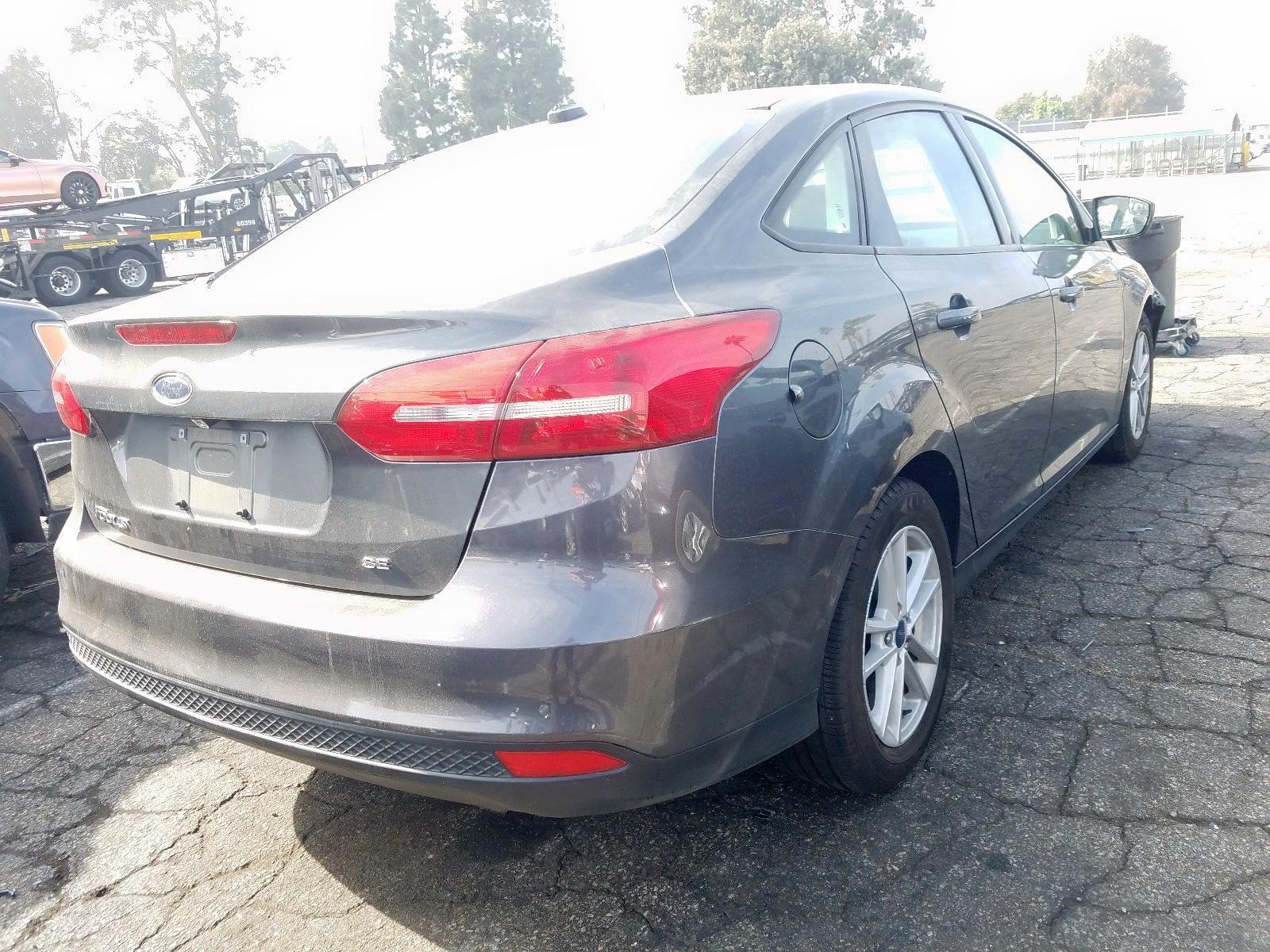 2018 Ford Focus Se - Фото 4