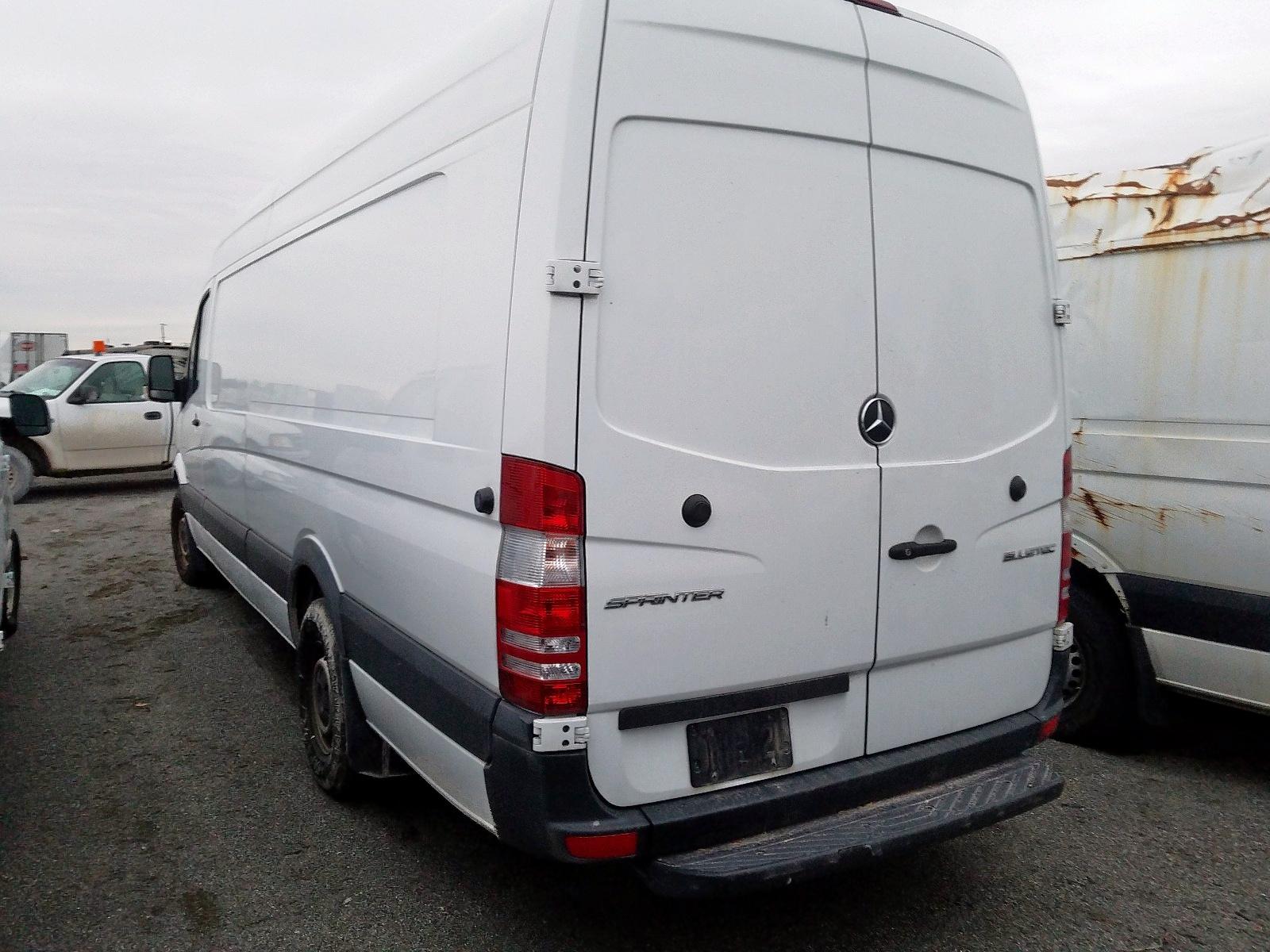 2016 Mercedes-Benz Sprinter 2500 - Фото 3