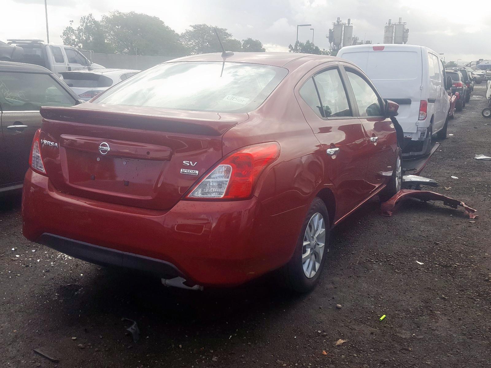 2018 Nissan Versa S - Image 4