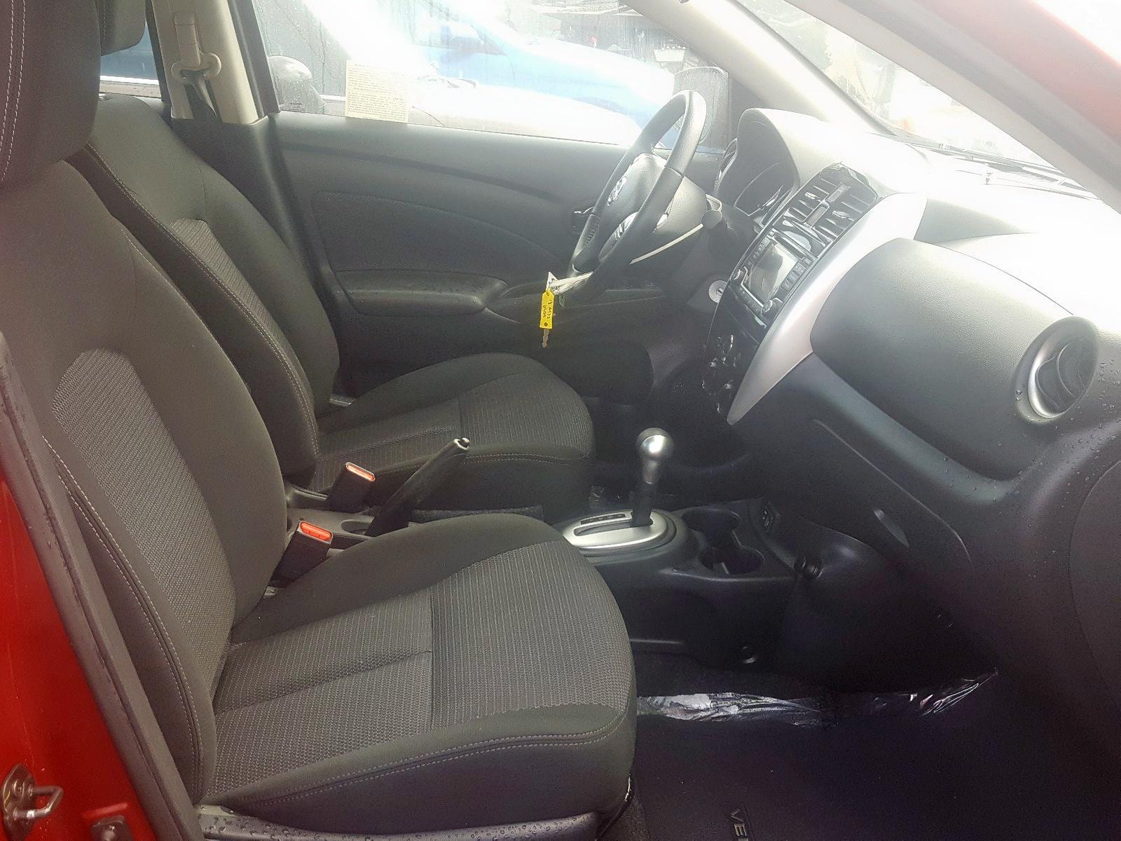 2018 Nissan Versa S - Image 5