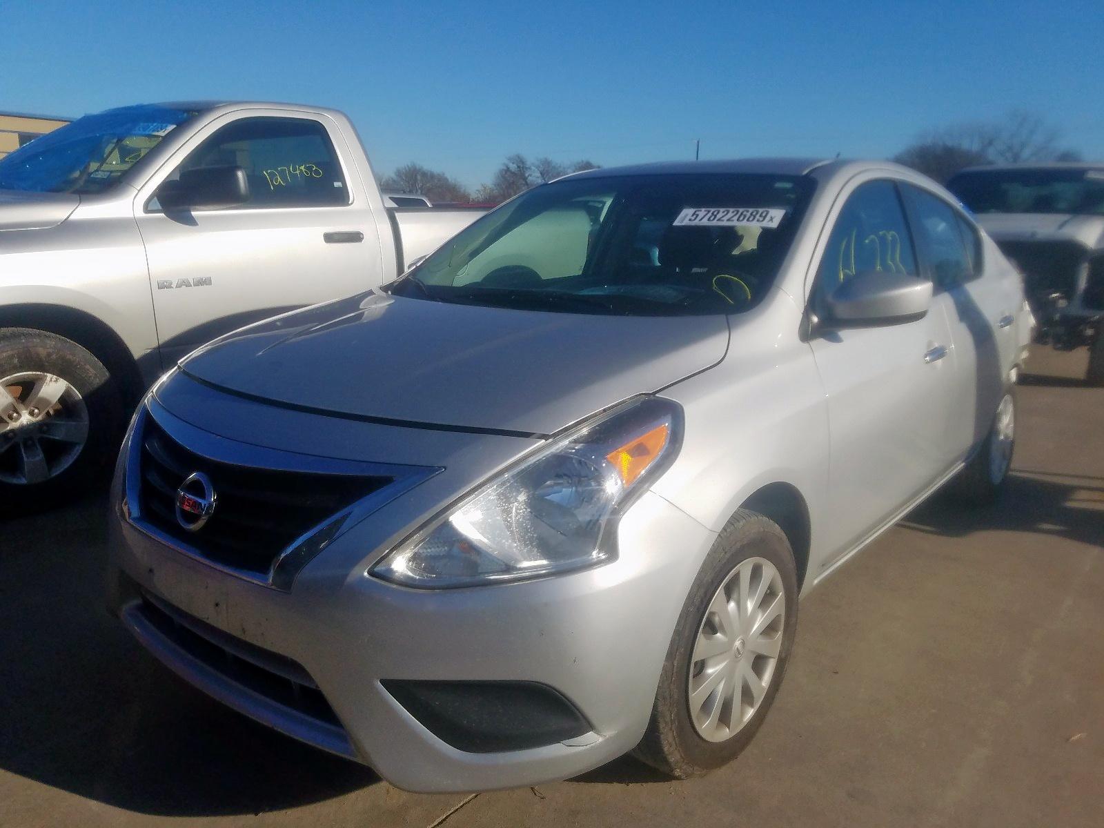 2016 Nissan Versa S - Image 2