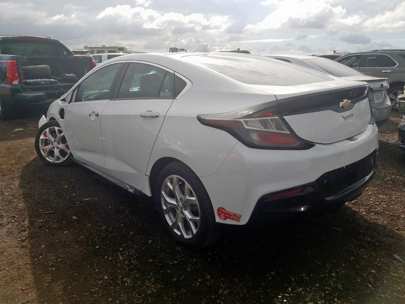 2016 Chevrolet Volt Ltz - Image 3