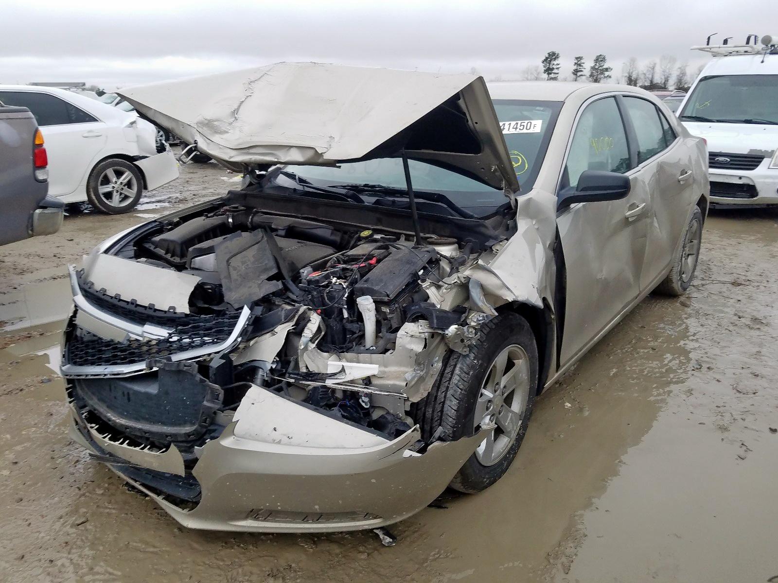 2015 Chevrolet Malibu Ls - Фото 2
