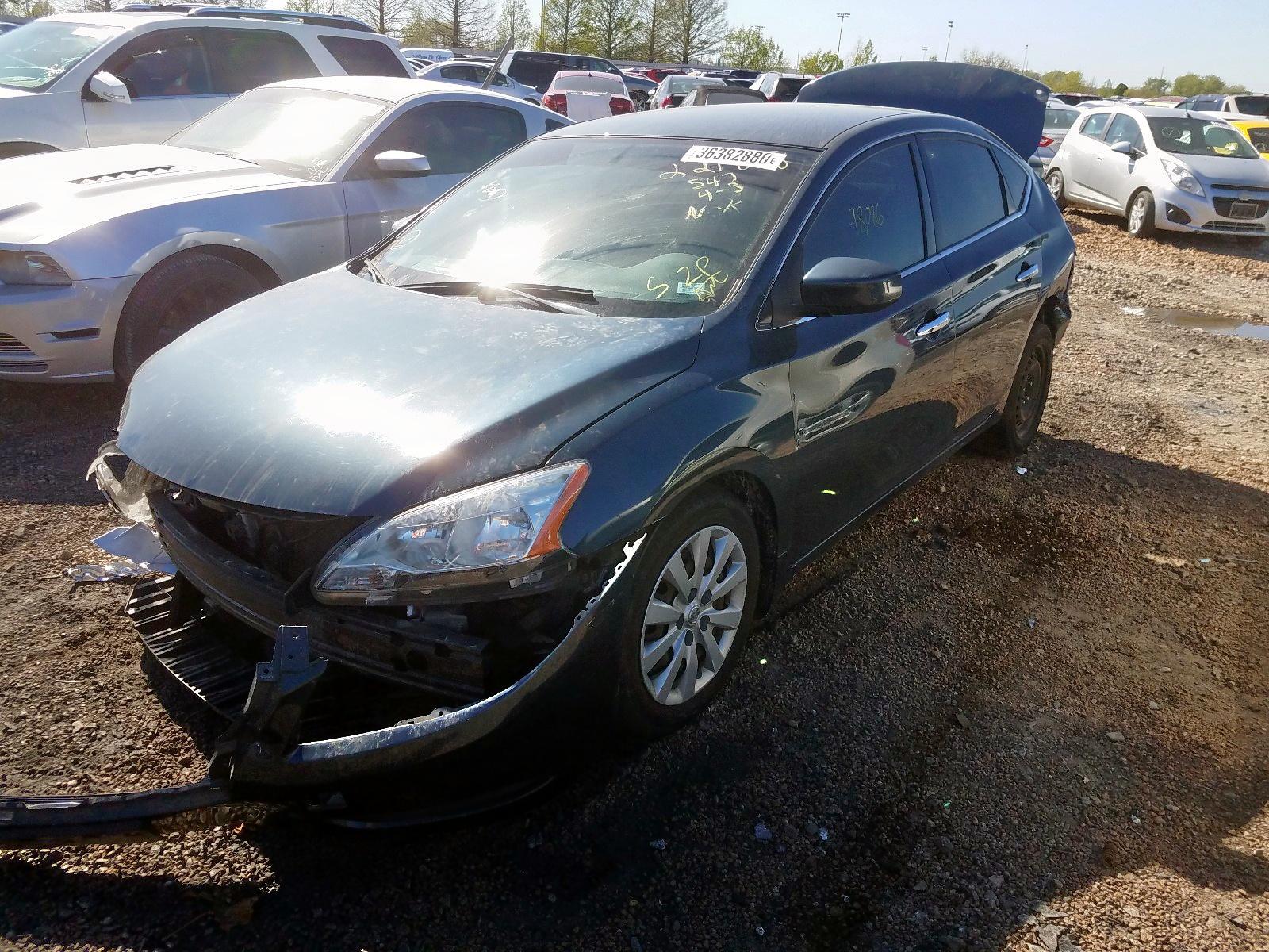 2013 Nissan Sentra S - Фото 2