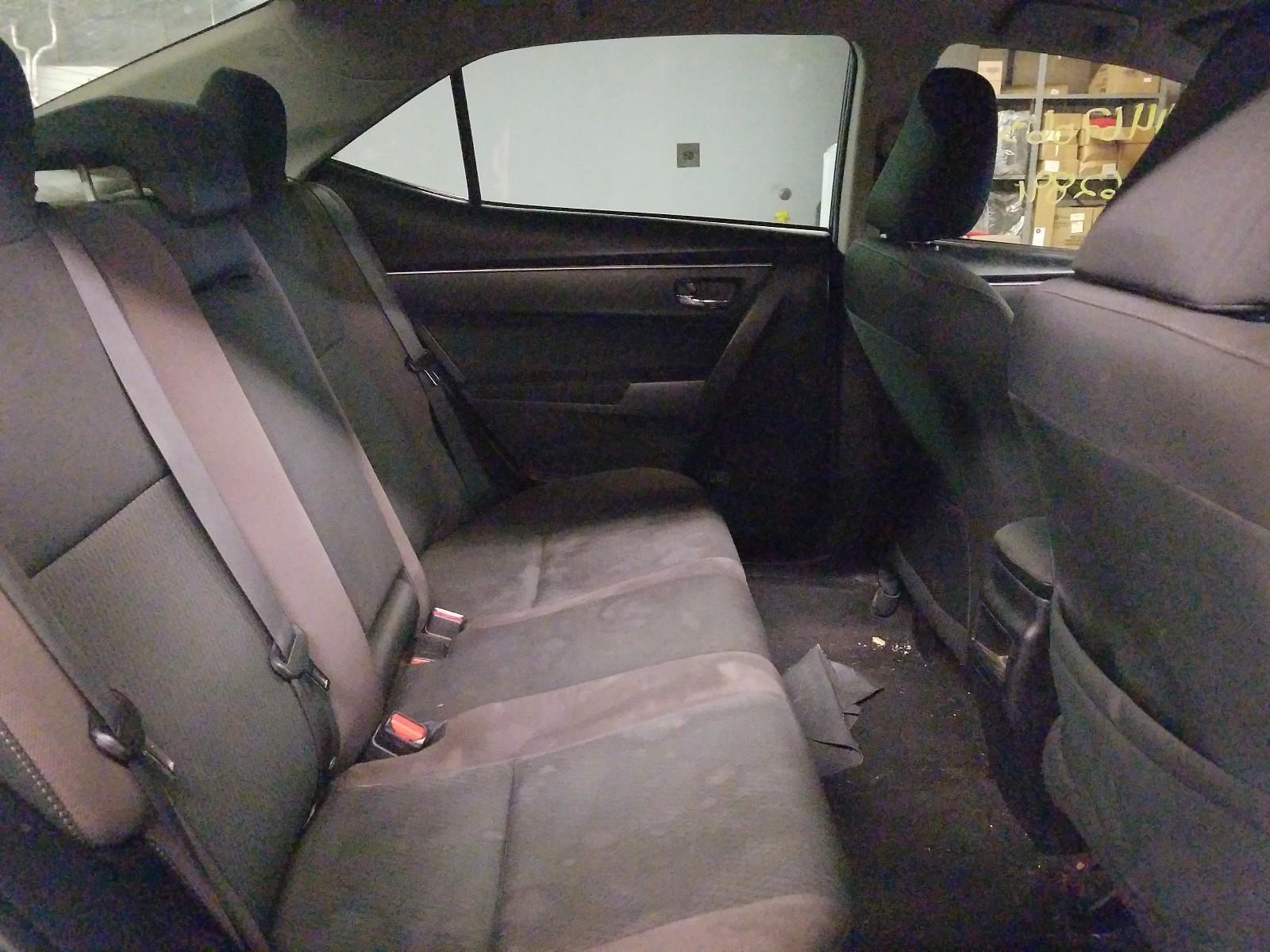 2018 TOYOTA COROLLA L - Image 6