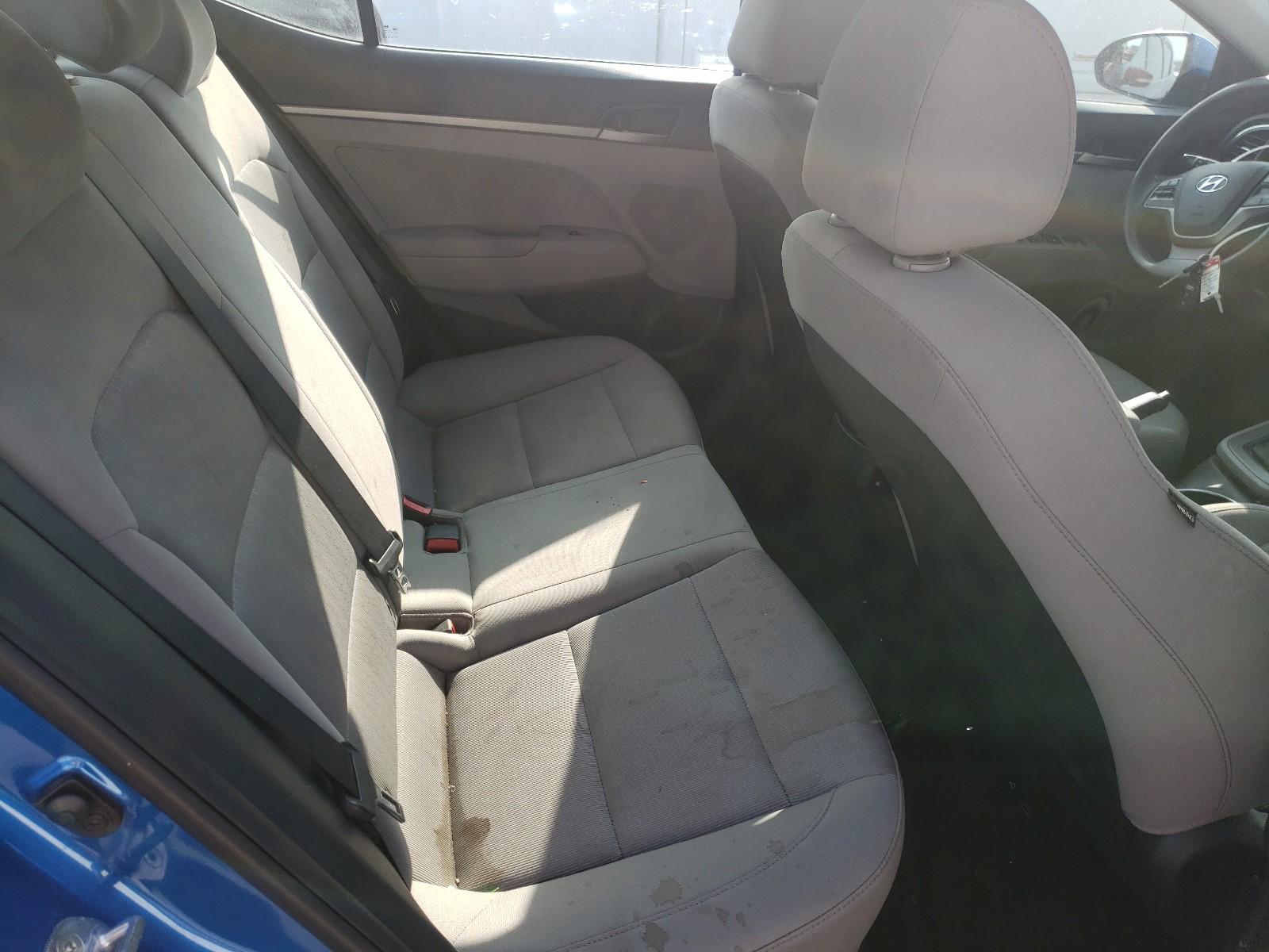 2017 Hyundai Elantra Se - Фото 6