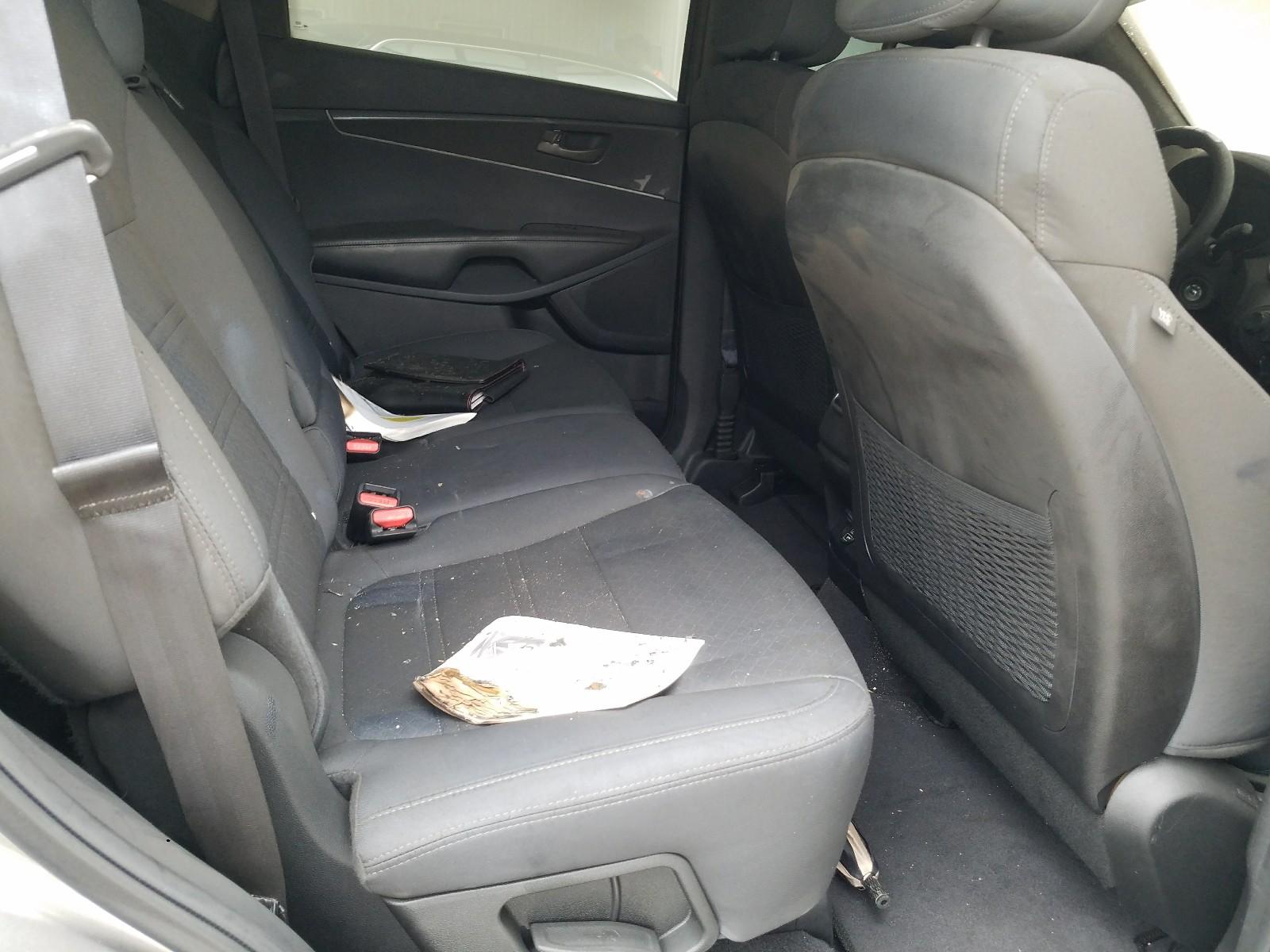 2016 KIA SORENTO LX - Image 6