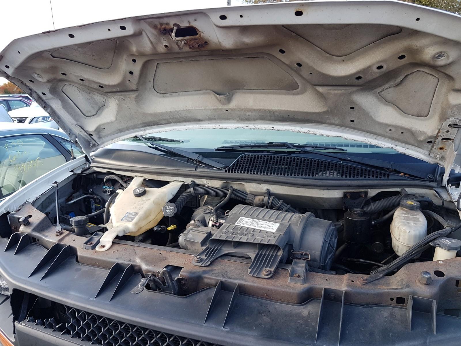 2008 Chevrolet Express G3500 - Фото 7