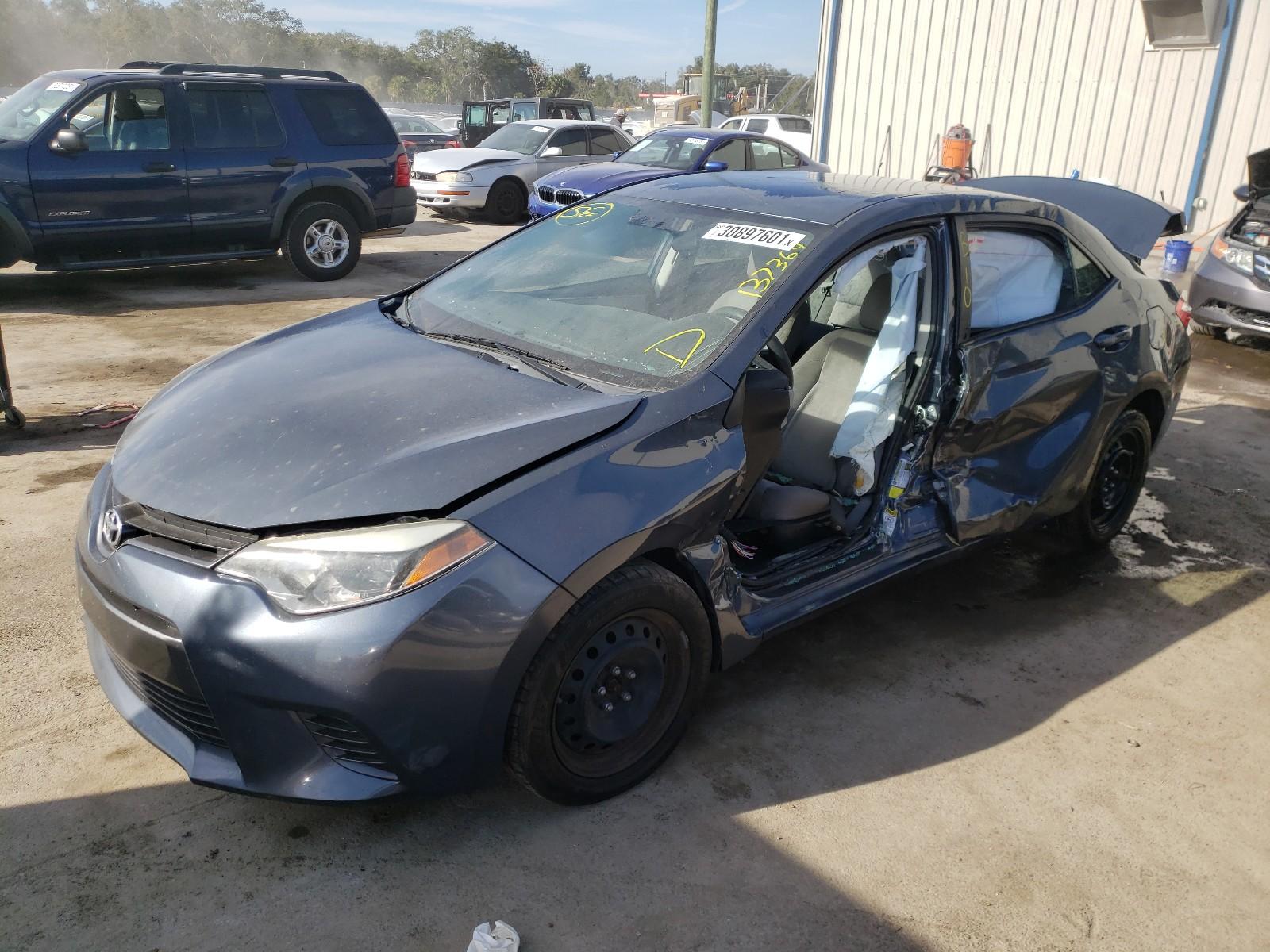 2015 Toyota Corolla L - Фото 2