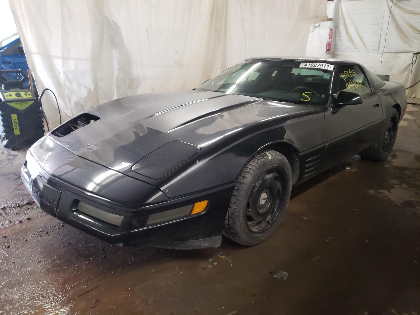 1992 Chevrolet Corvette - Фото 2