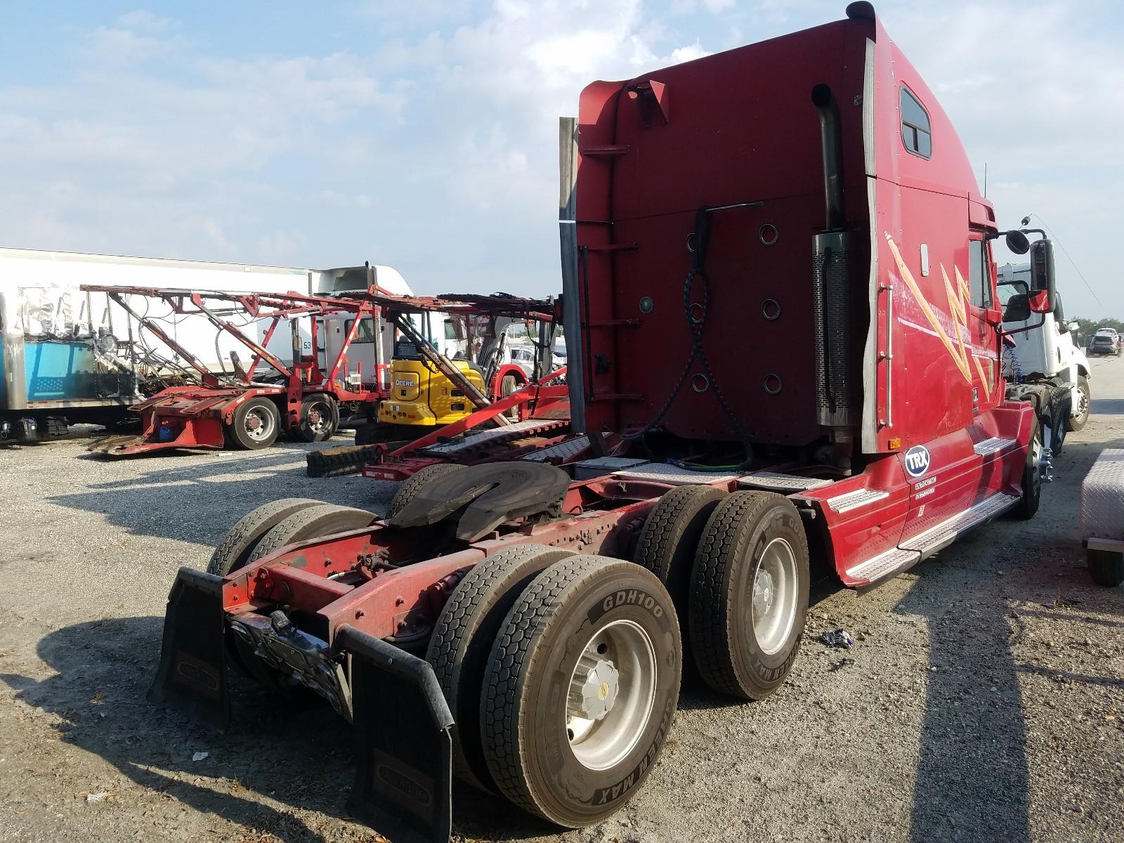 1997 Freightliner Conventional Flc120 - Фото 4