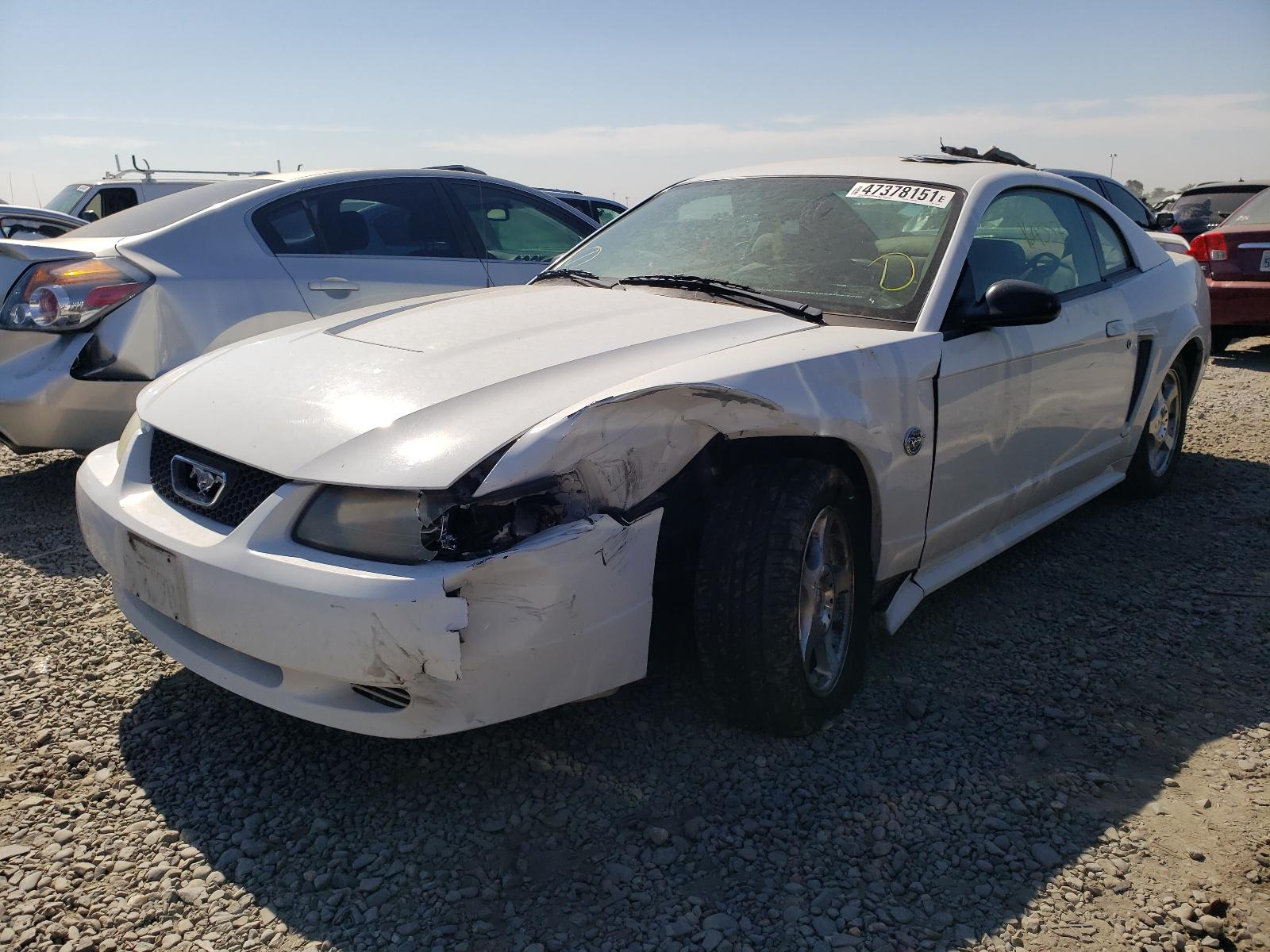 2004 Ford Mustang - Фото 2