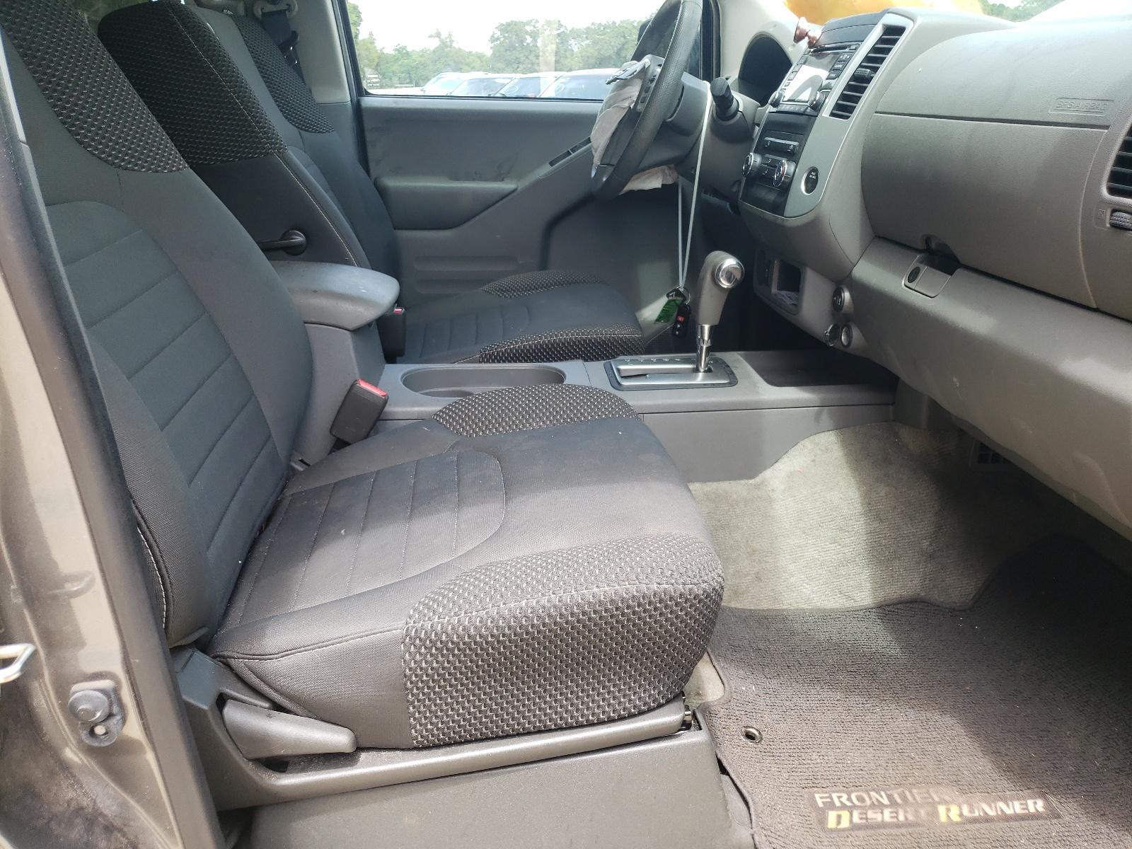 2017 NISSAN FRONTIER S - Image 5