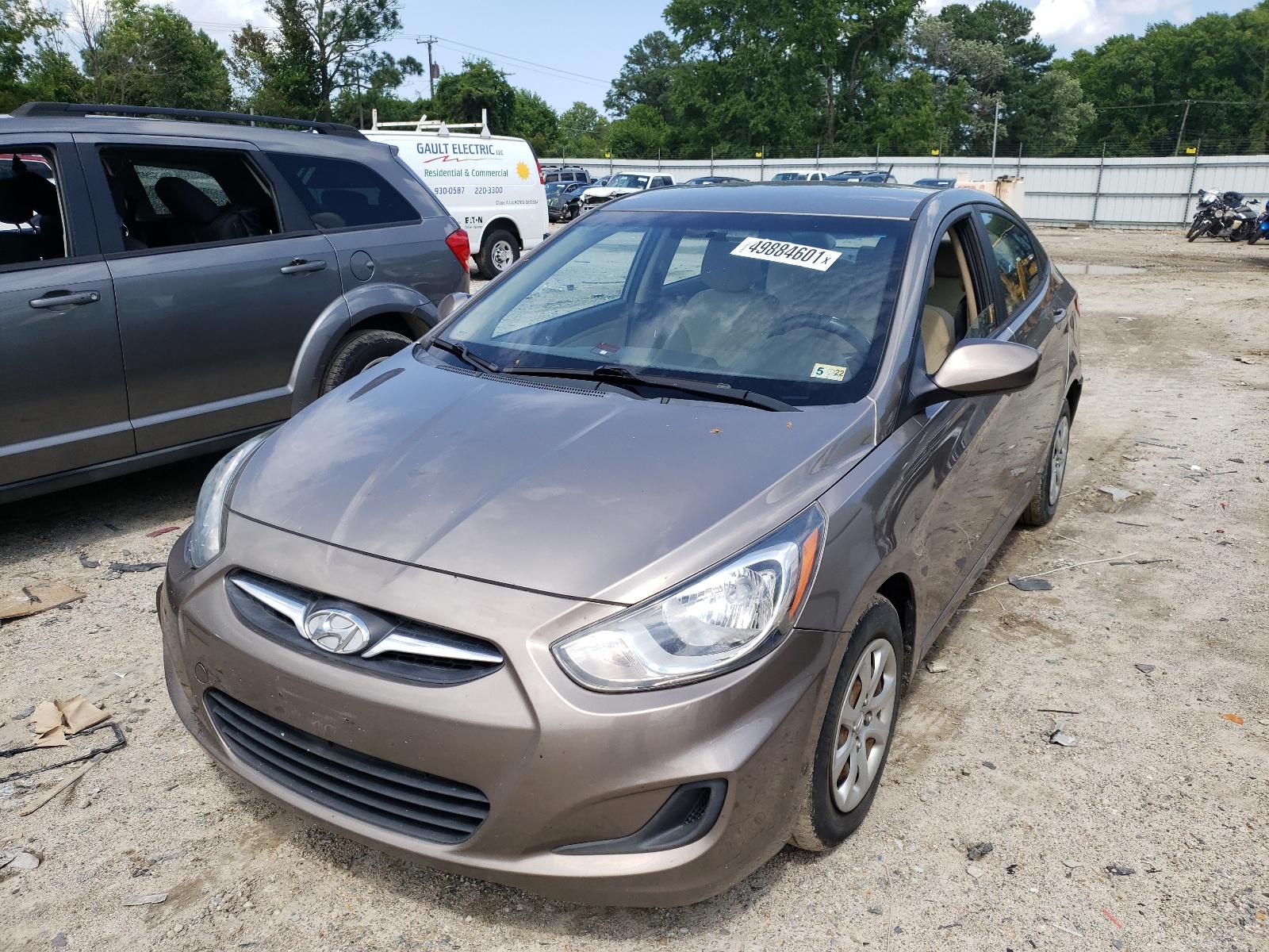 2014 Hyundai Accent Gls - Фото 2