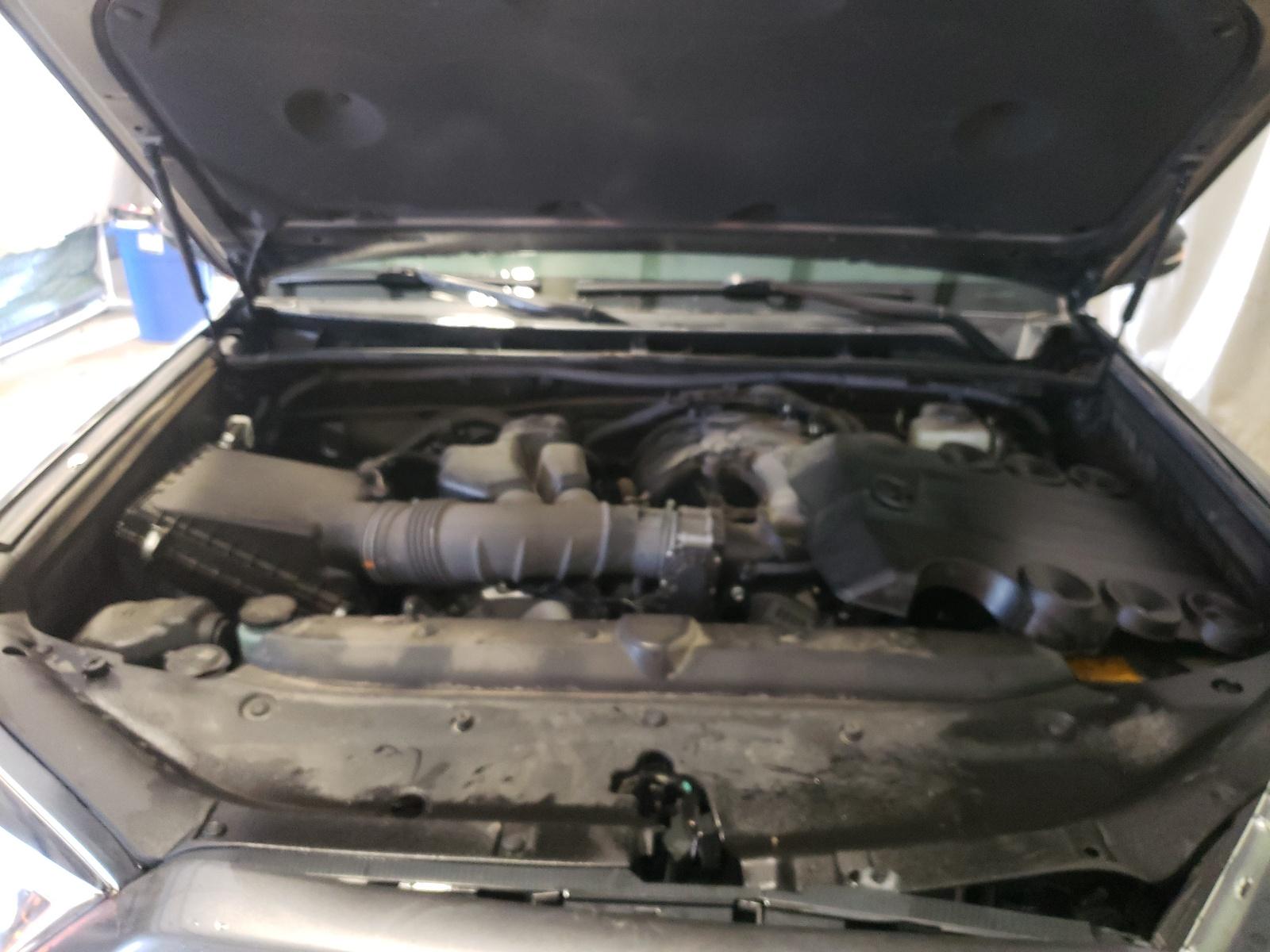 2017 TOYOTA 4RUNNER SR - Image 7