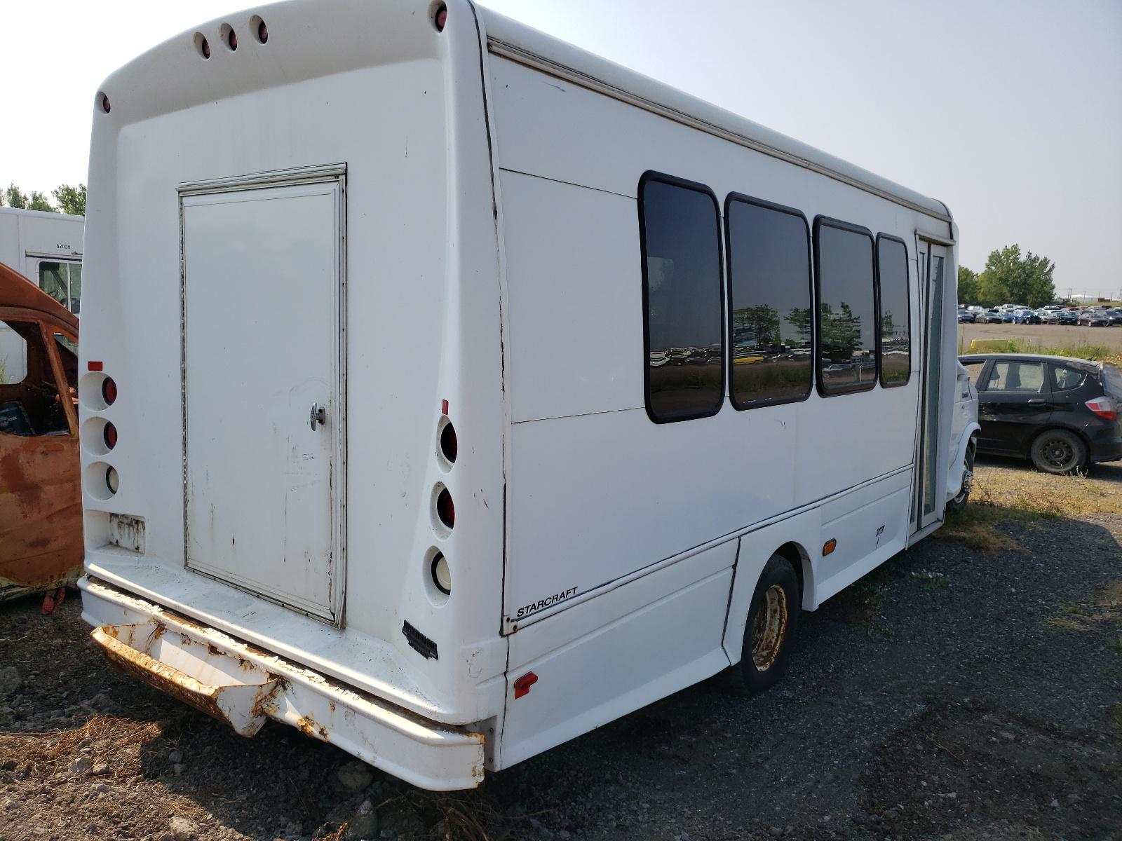 2008 Ford Econoline E450 Super Duty Cutaway Van - Фото 4