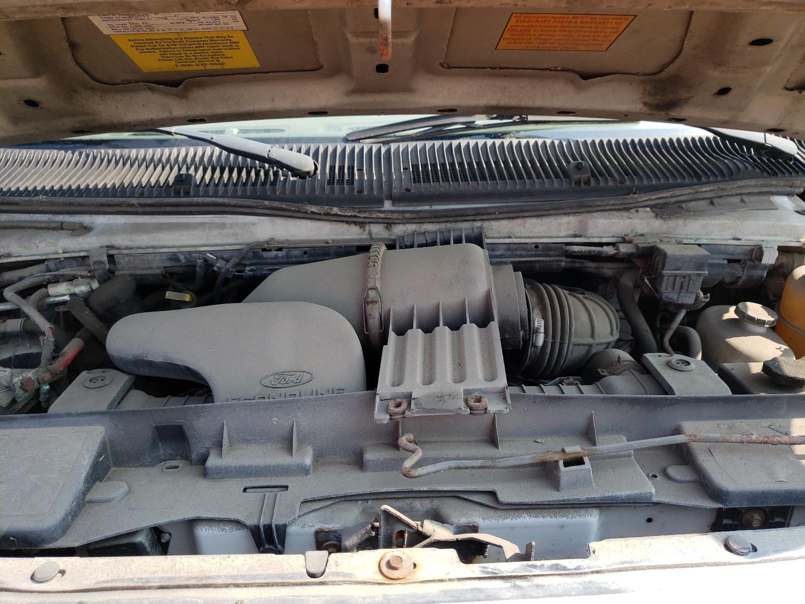 2008 Ford Econoline E450 Super Duty Cutaway Van - Фото 7