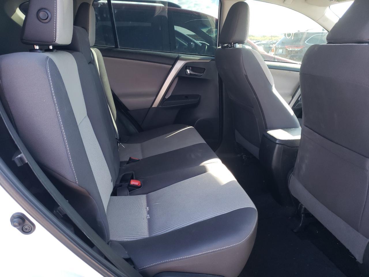 2014 Toyota Rav4 Xle - Фото 6