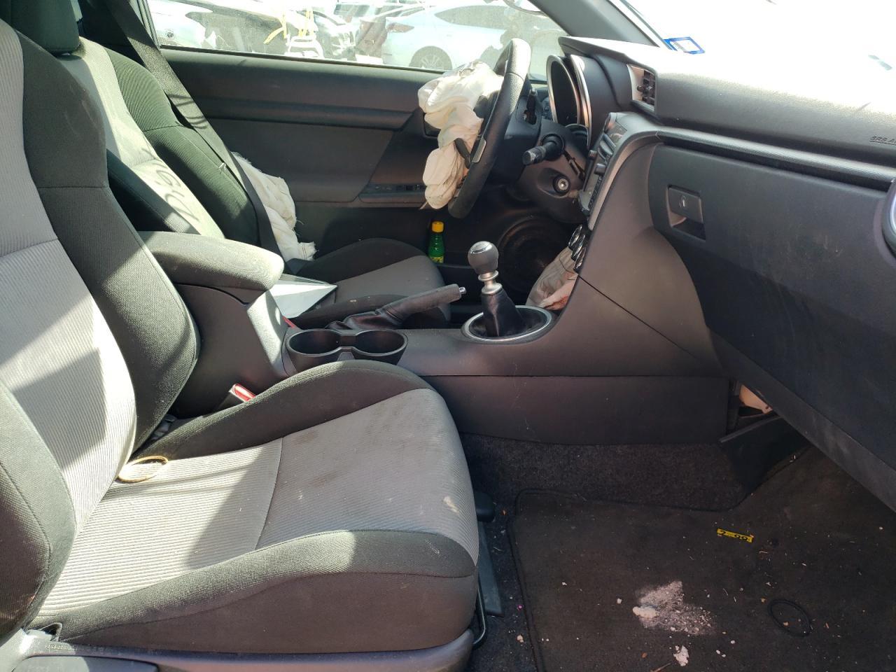 2015 Toyota Scion Tc - Фото 5