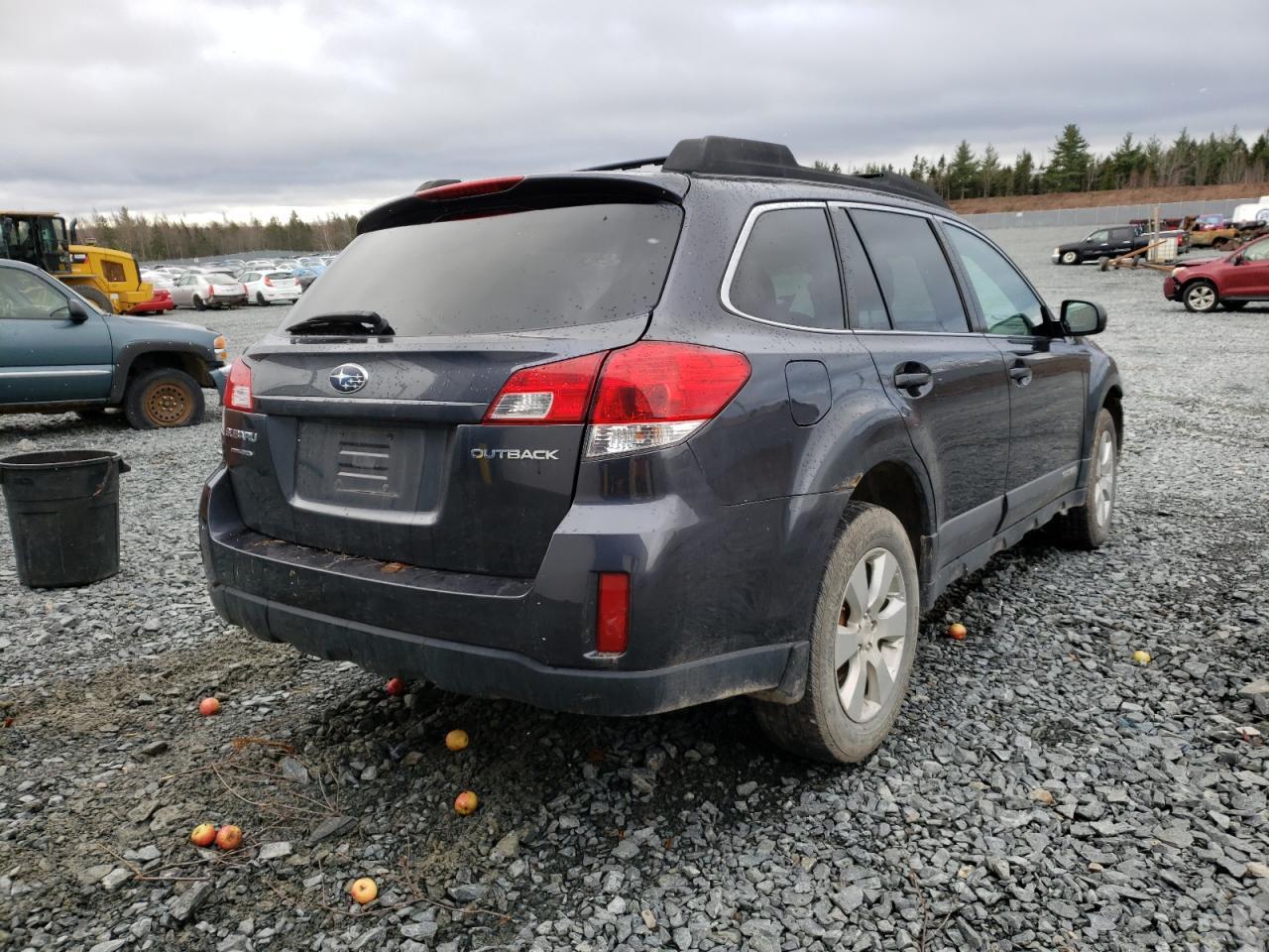 2011 Subaru Outback 2.5I Premium - Image 4
