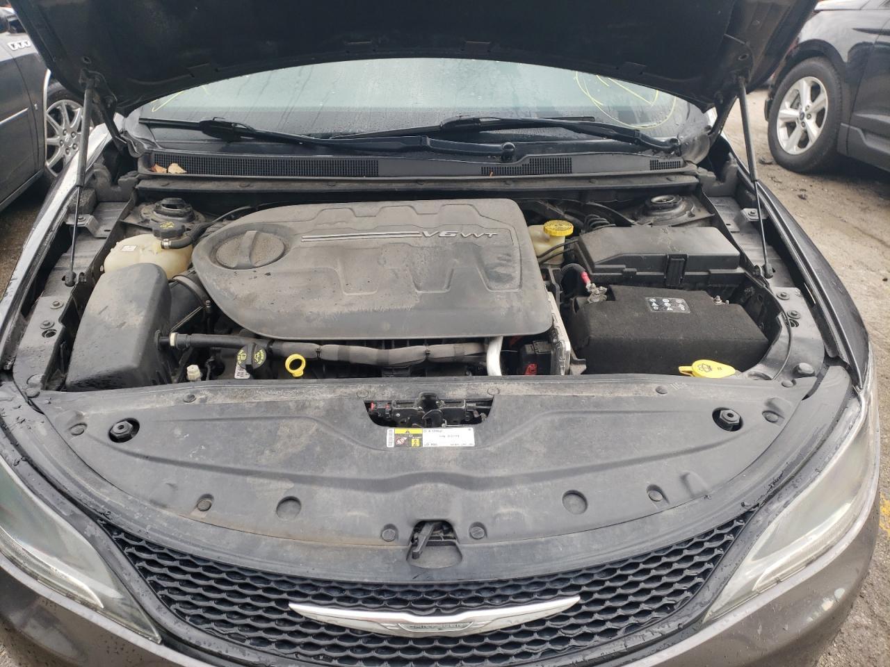 2015 Chrysler 200 S - Фото 7