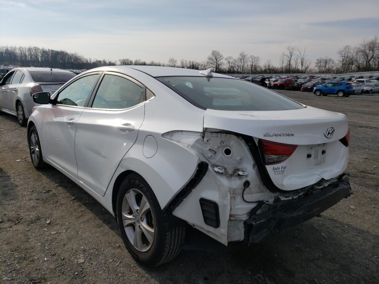 2016 Hyundai Elantra Se - Image 3