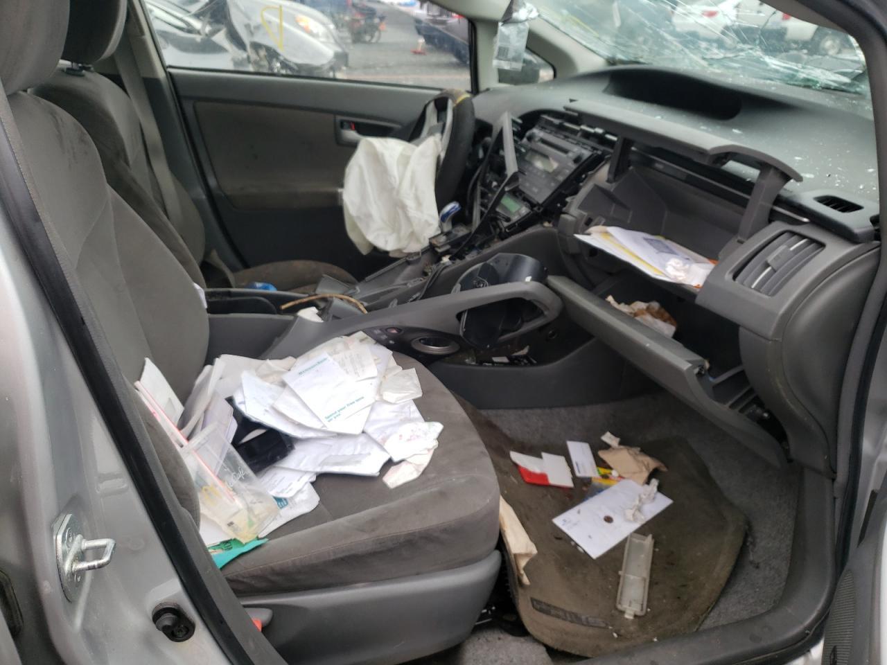 2011 Toyota Prius - Фото 5