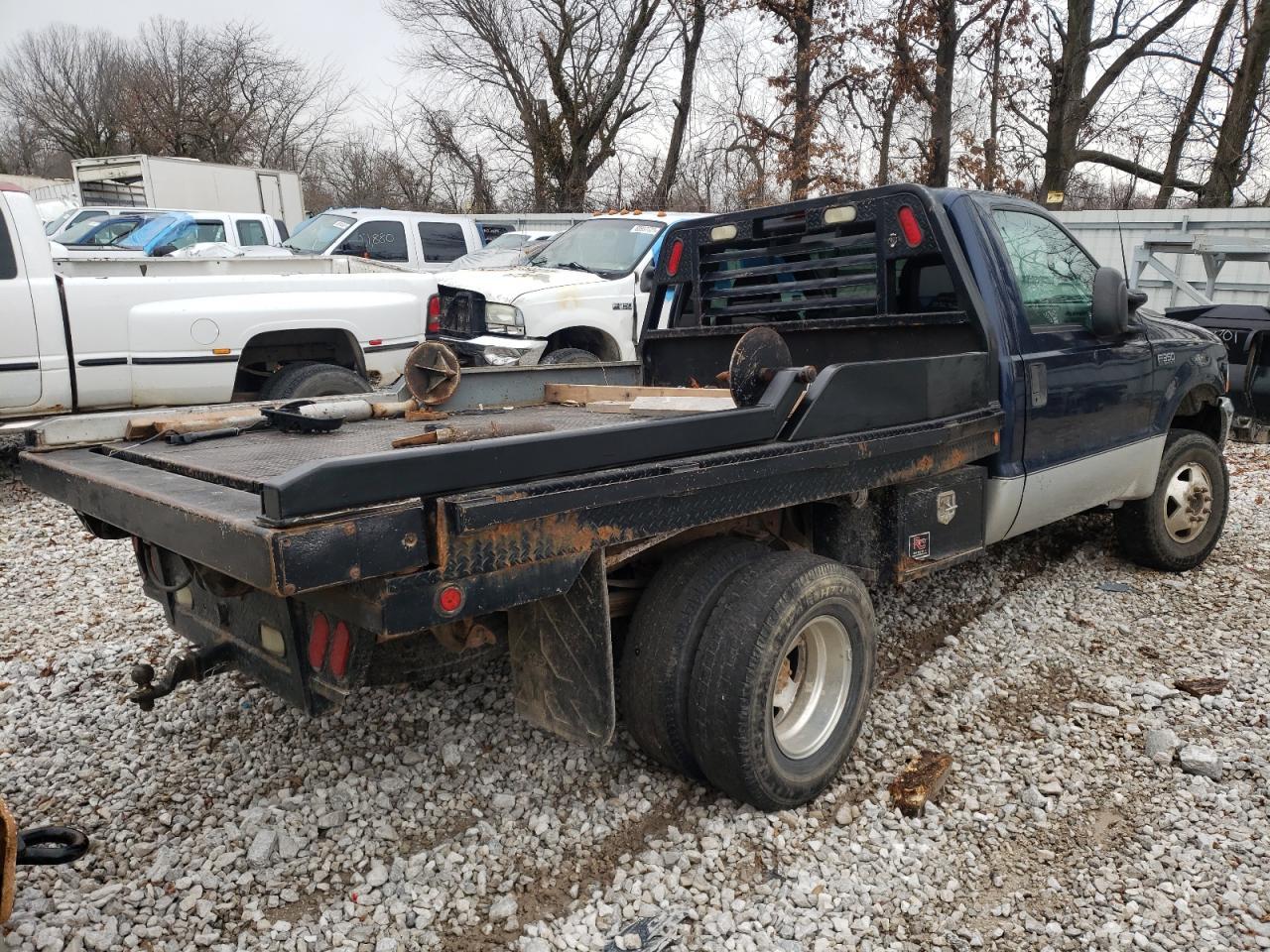2002 Ford F350 Super Duty - Фото 4