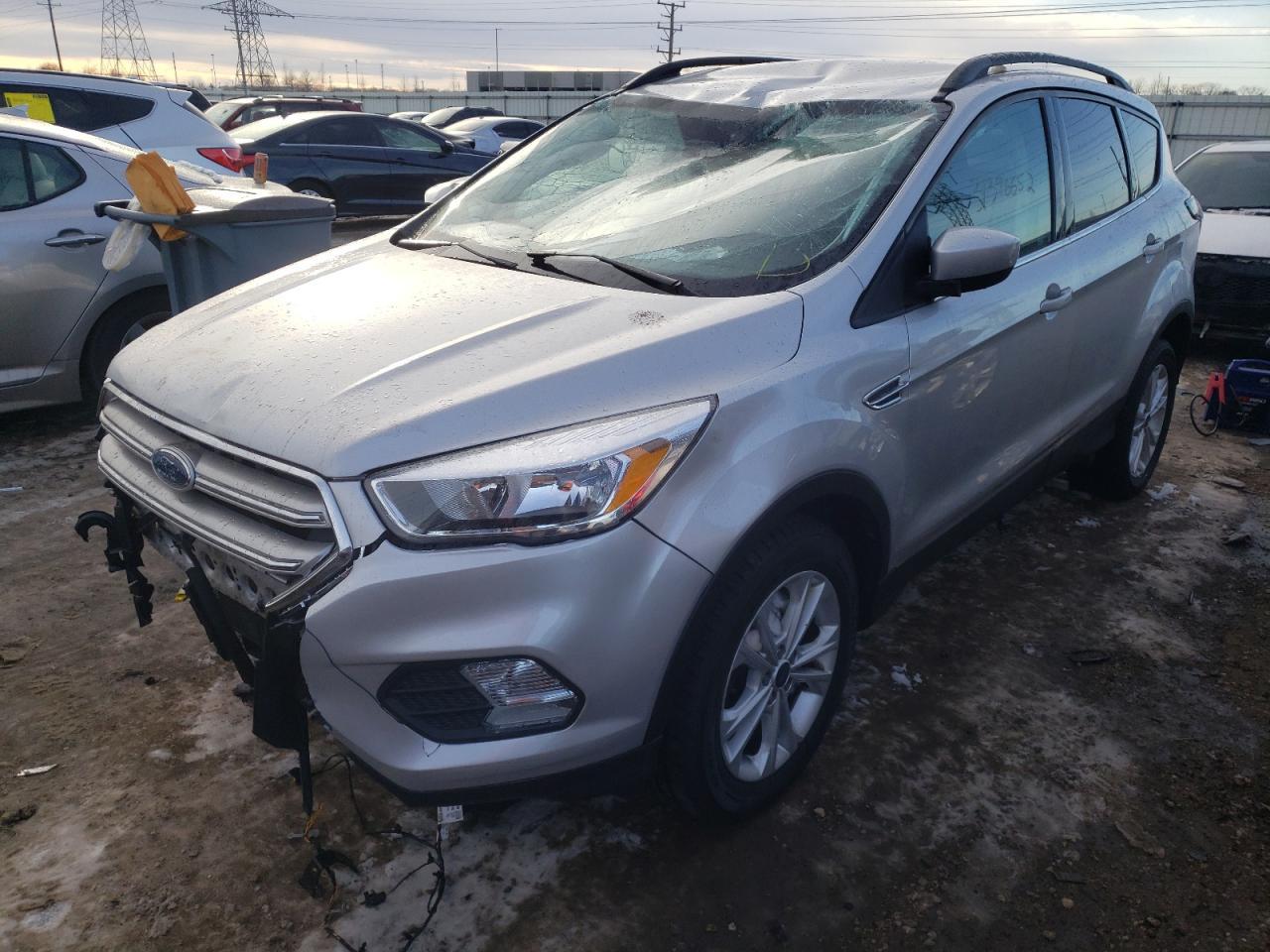 2018 Ford Escape Se - Фото 2