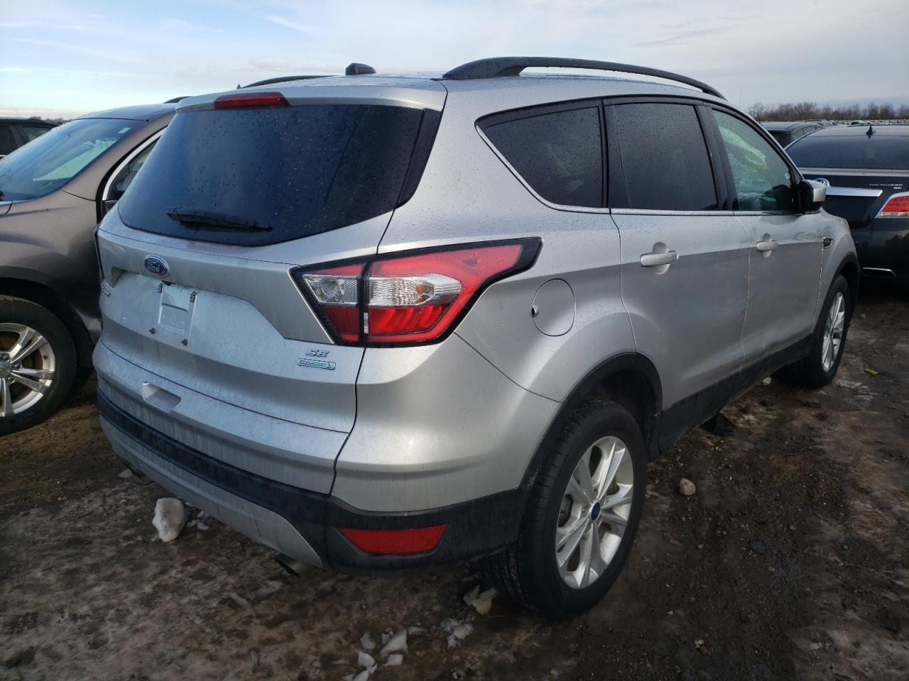 2018 Ford Escape Se - Фото 4