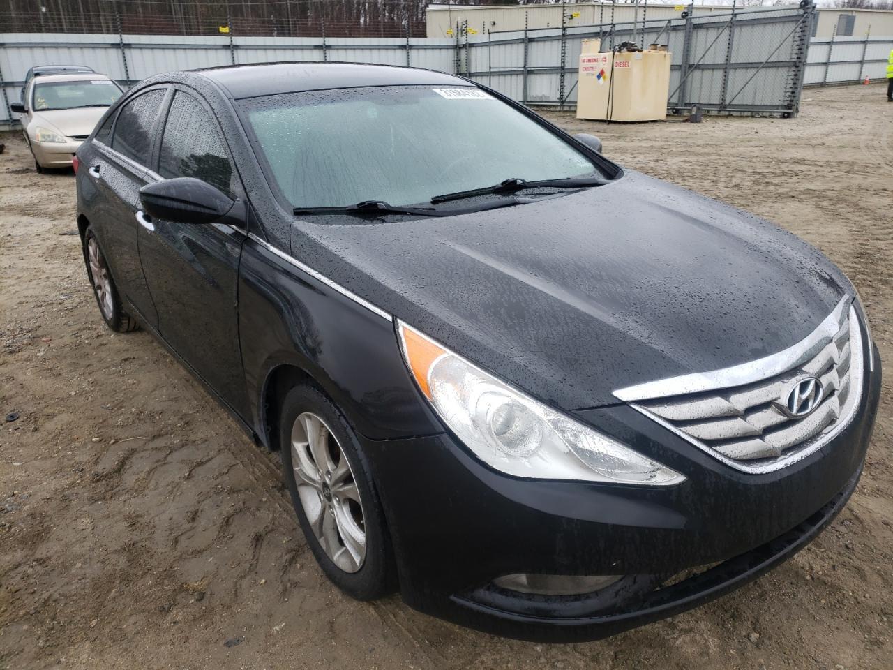 2013 HYUNDAI SONATA SE