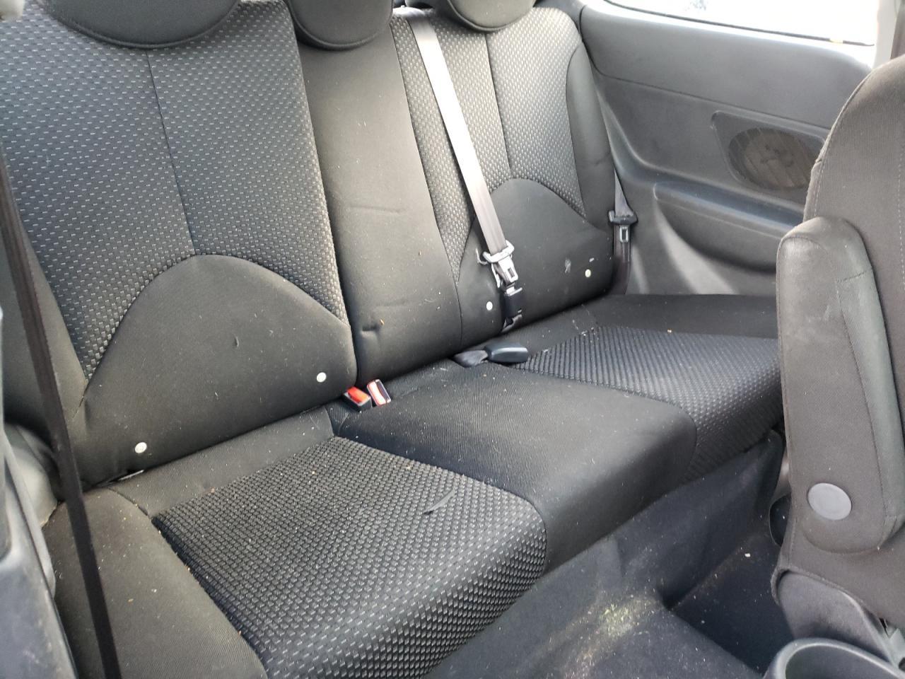 2009 Hyundai Accent Se - Фото 6